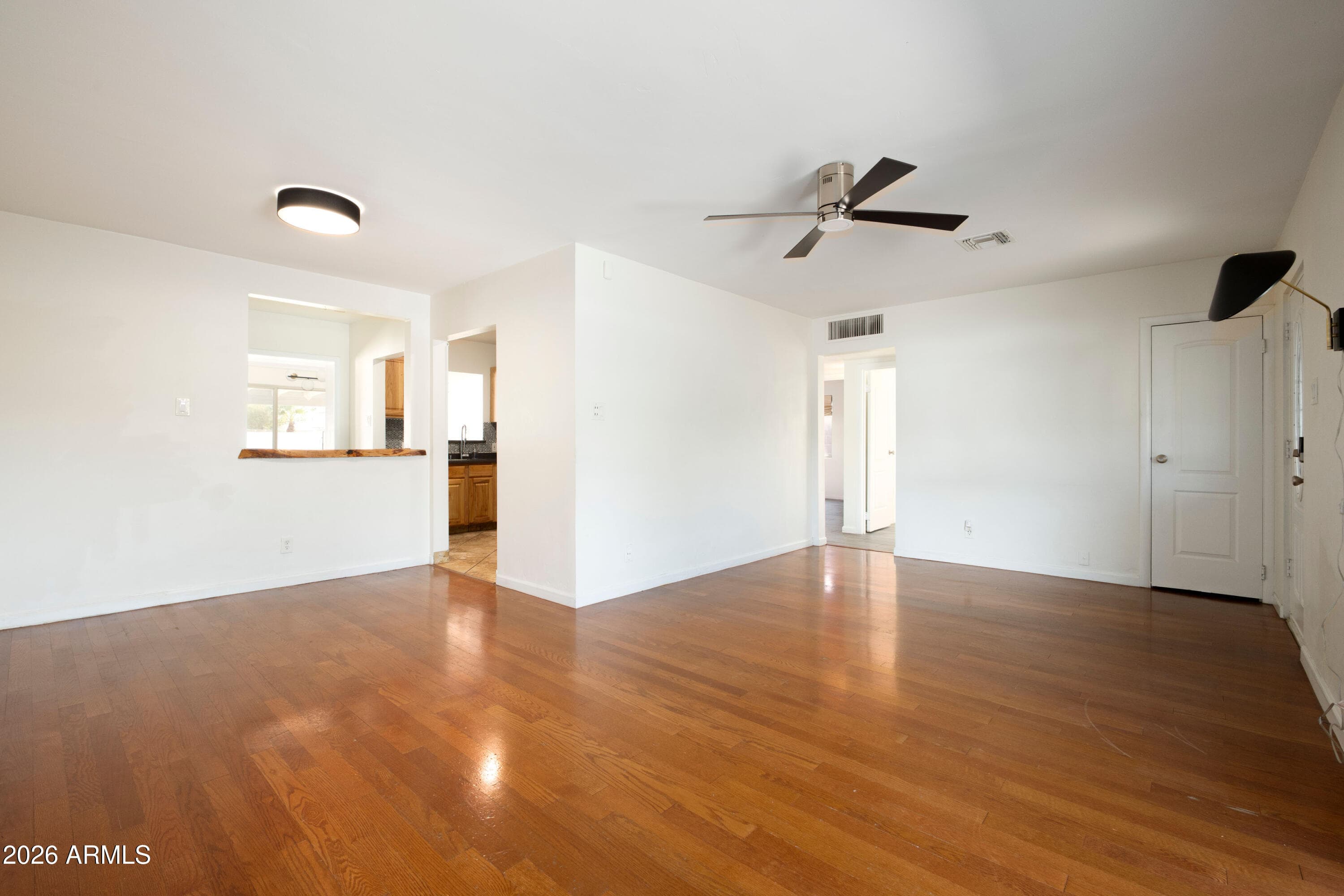 2935 E Flower Street — photo 7