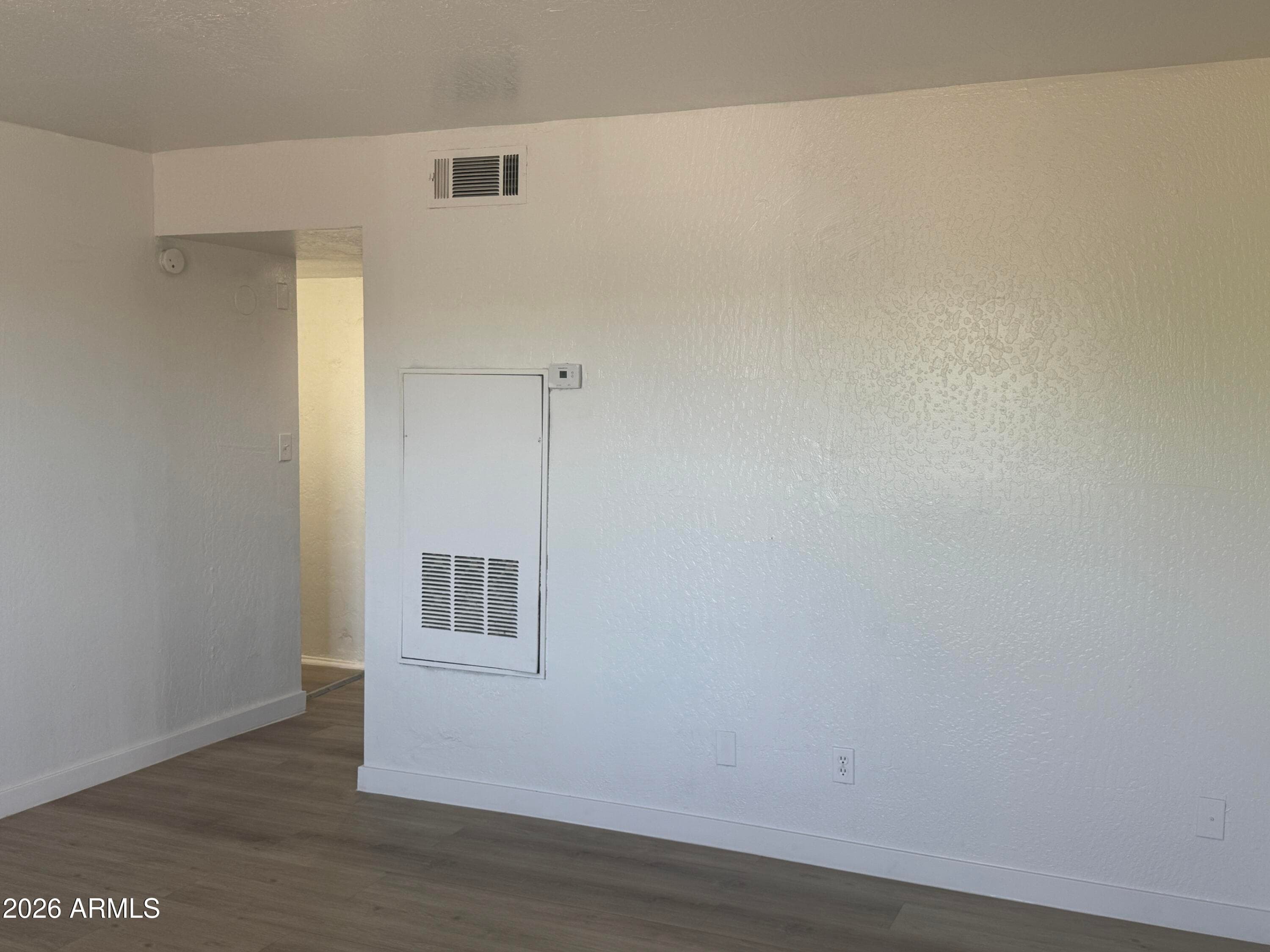 2537 W Georgia Avenue 4 — photo 2