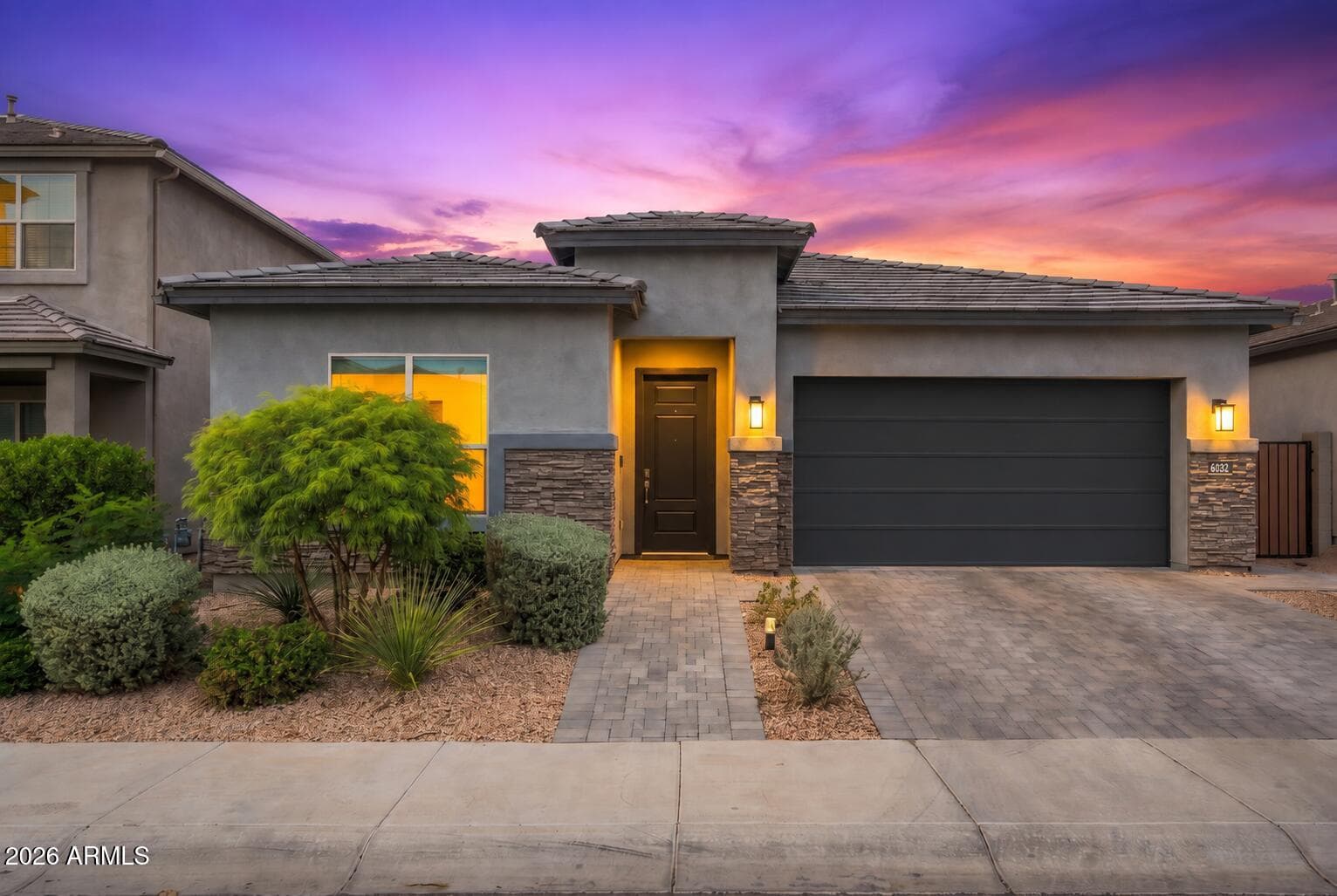 6032 E Lone Cactus Drive