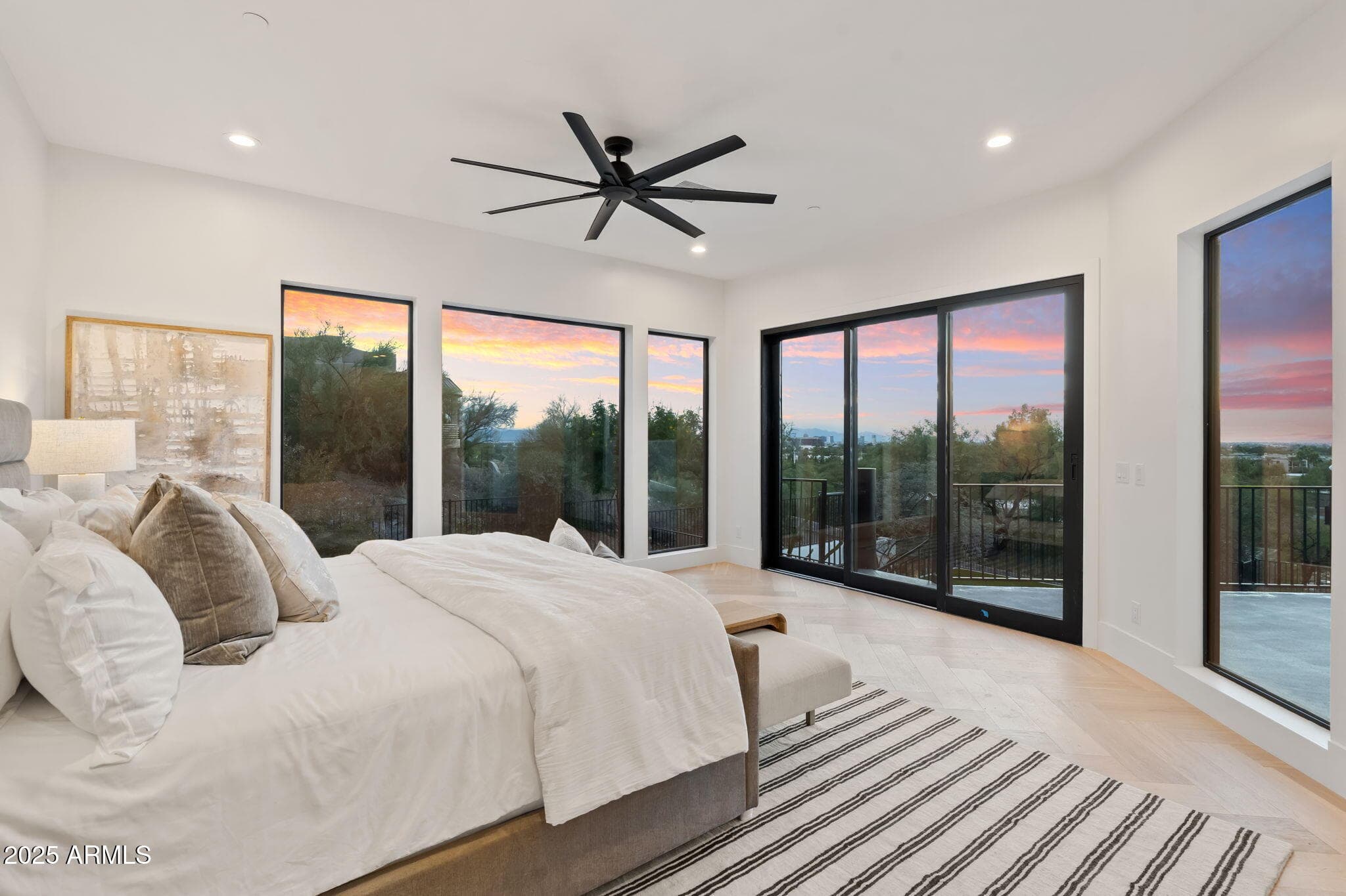3135 E Palo Verde Drive — photo 4