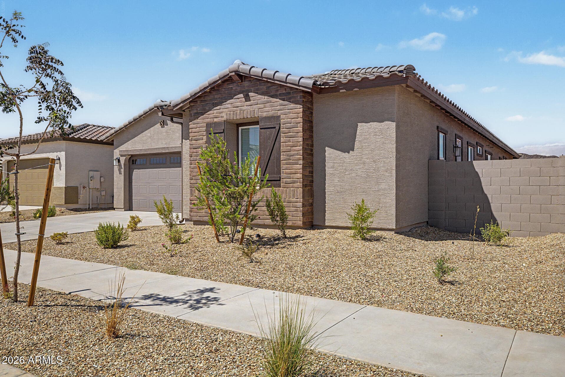 15024 W Desert Hollow Drive — photo 3