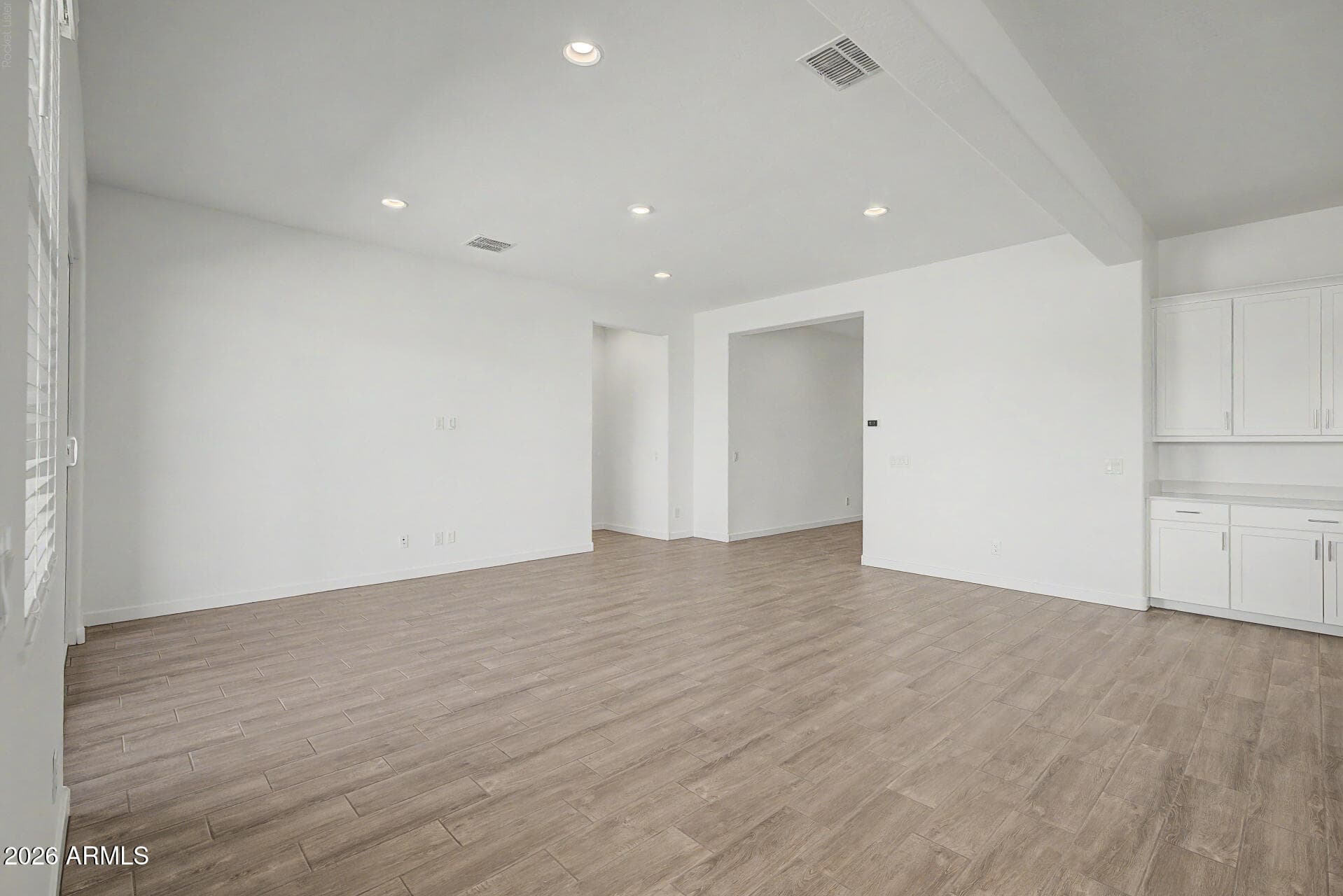 15024 W Desert Hollow Drive — photo 8
