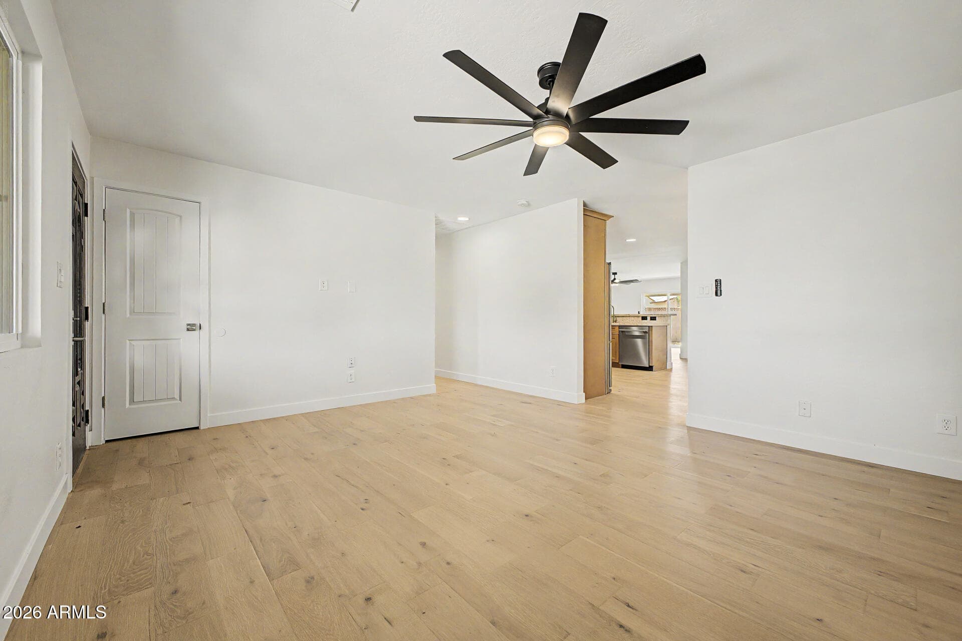 1273 W La Jolla Drive — photo 6