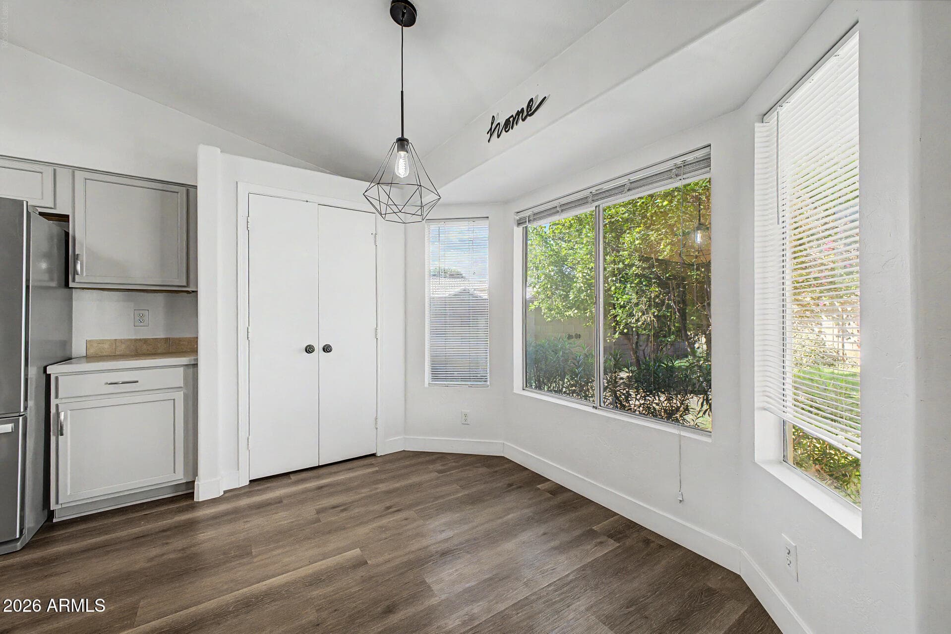 938 S San Joaquin Court — photo 8