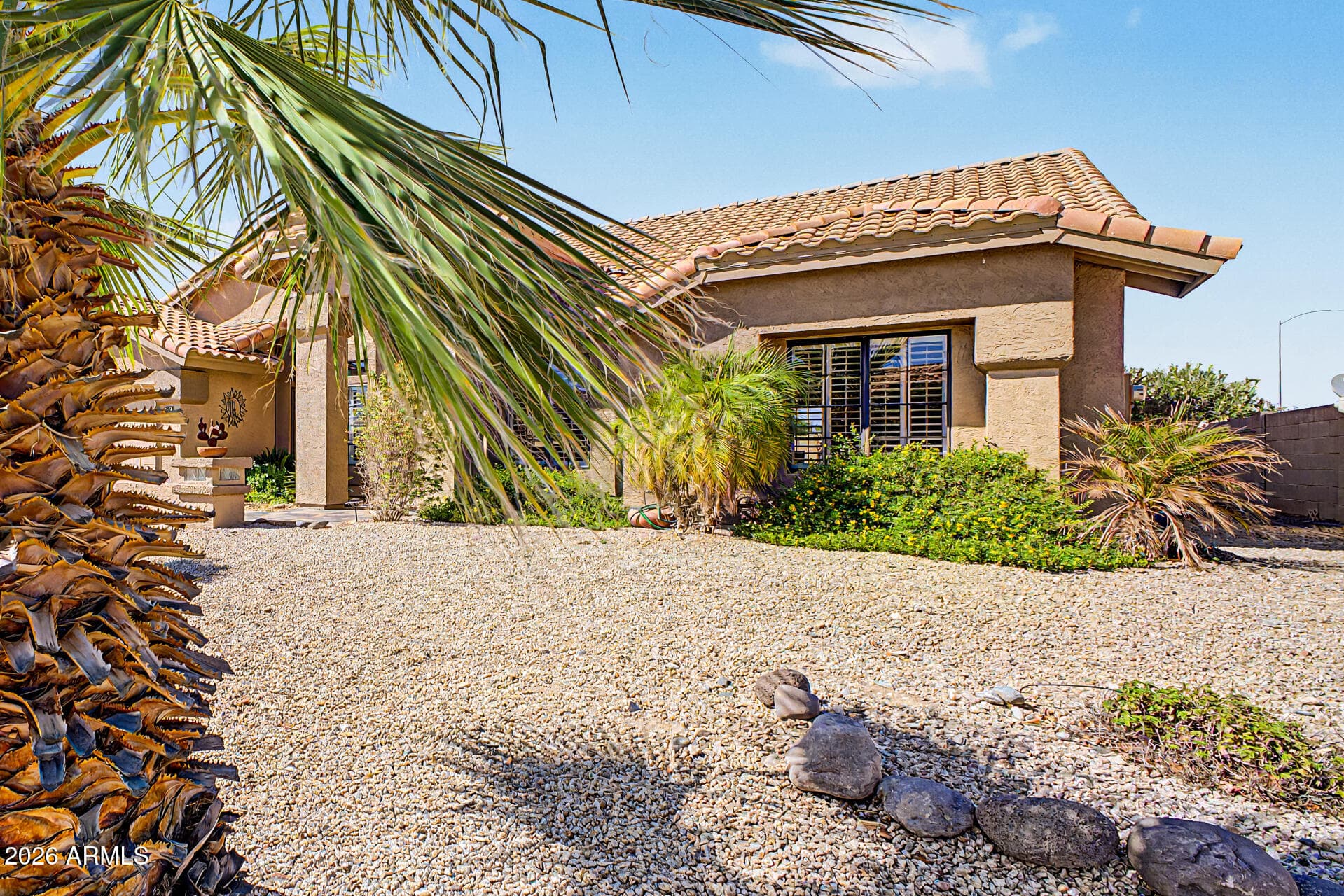 9510 W Menadota Drive — photo 3