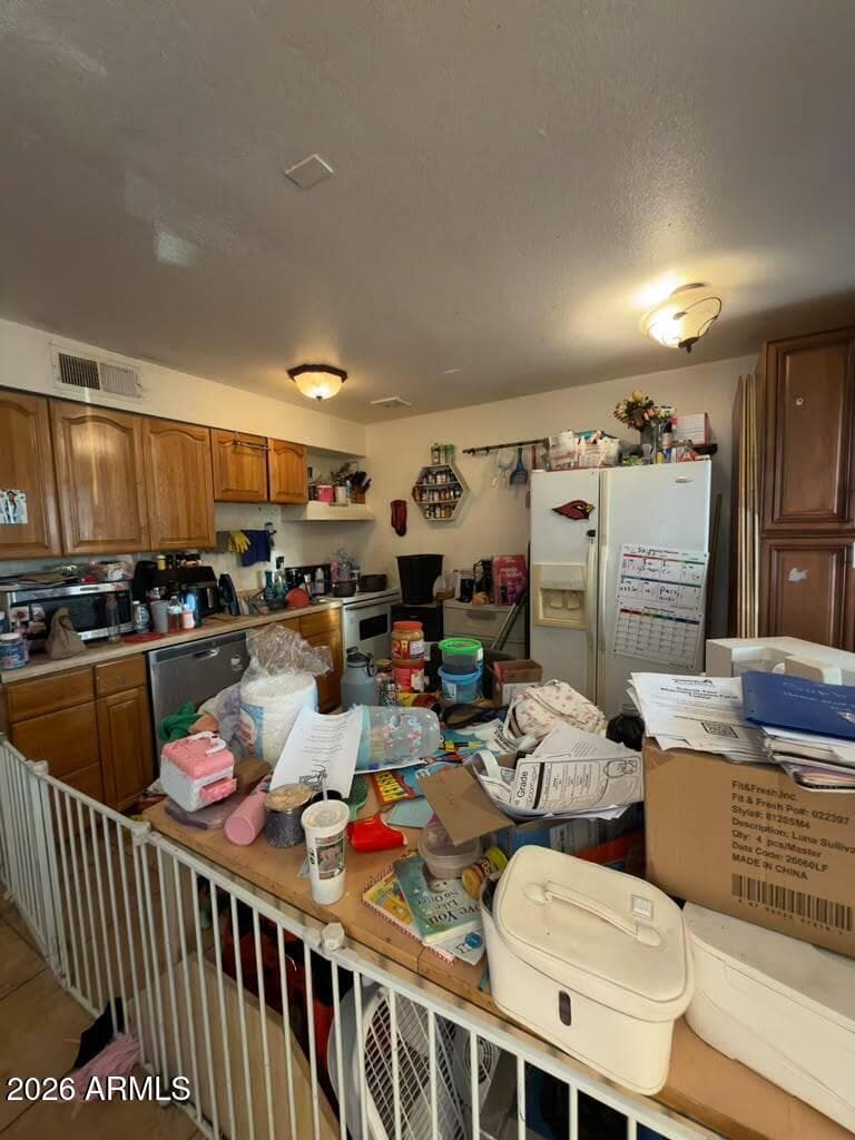 2333 W Glenrosa Avenue 123 — photo 5