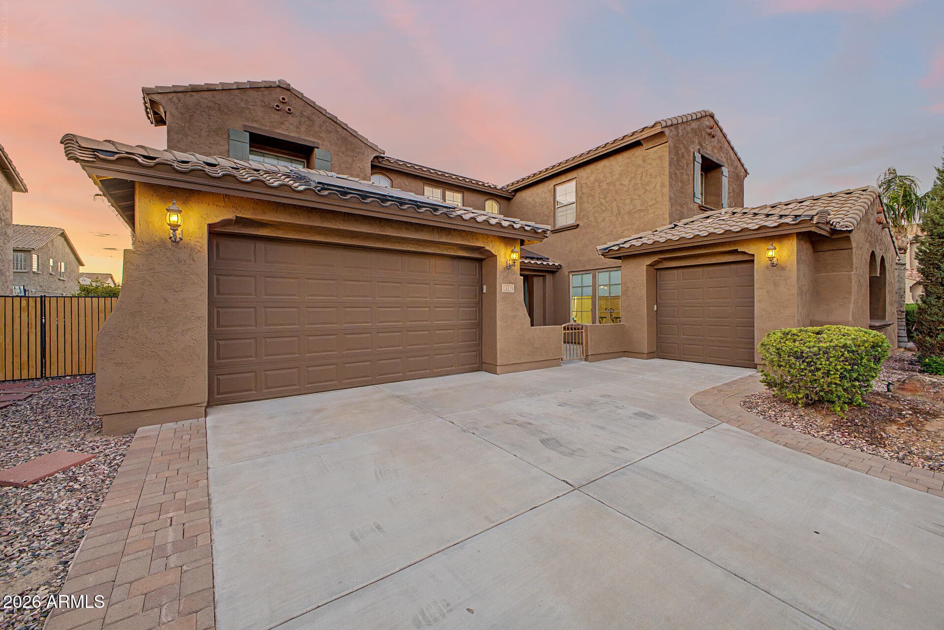 4932 W Marcus Drive — photo 4