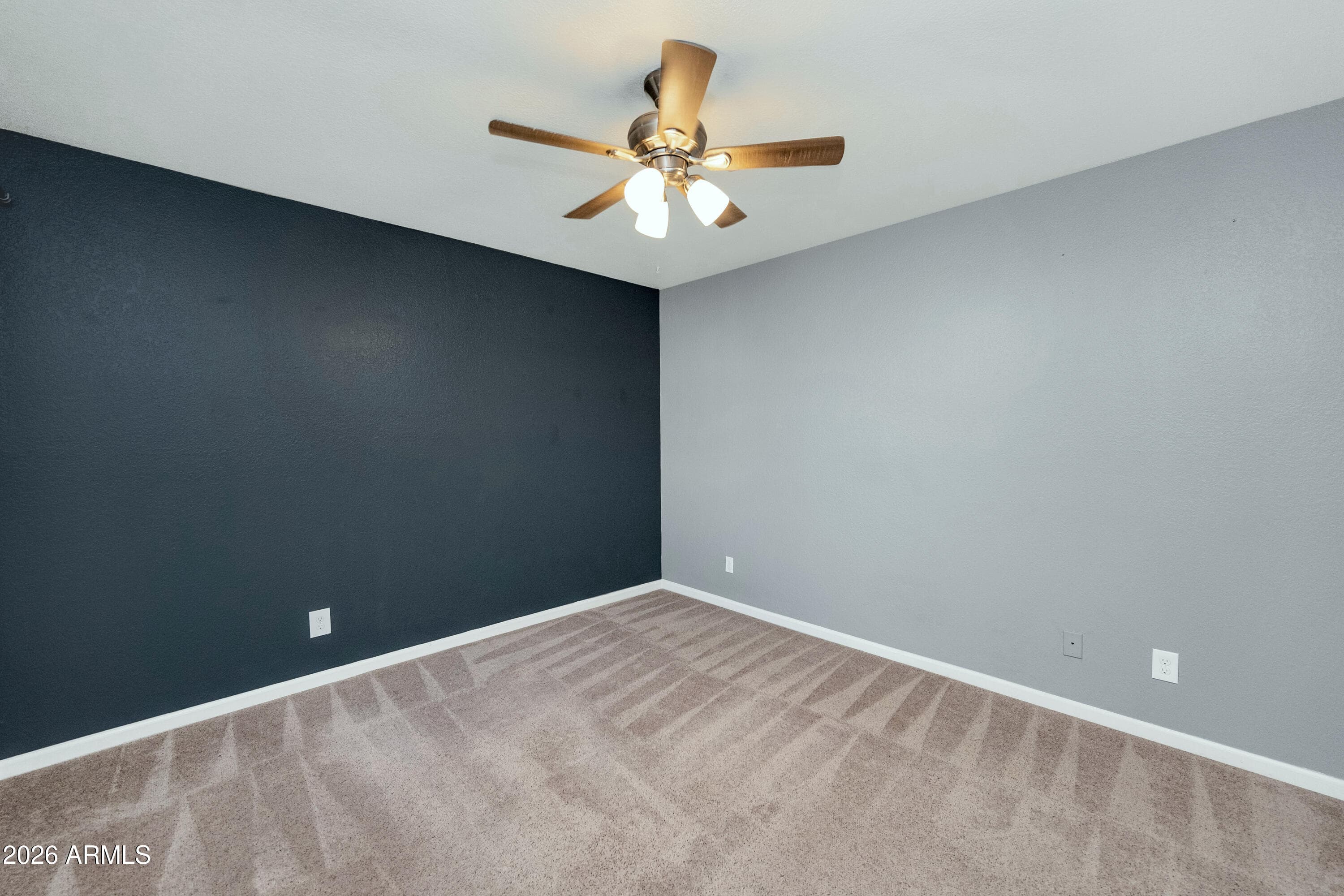 1333 E Morten Avenue 214 — photo 4
