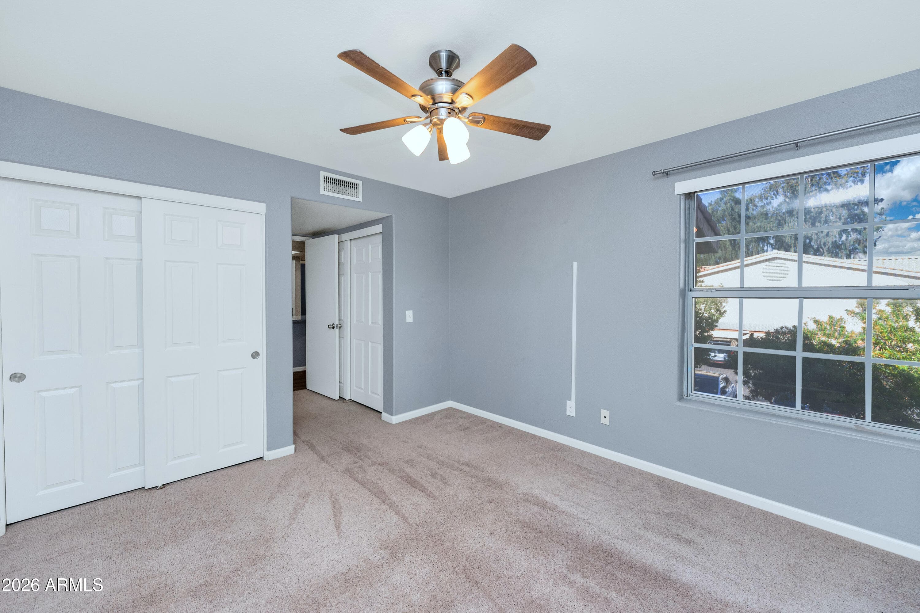1333 E Morten Avenue 214 — photo 5
