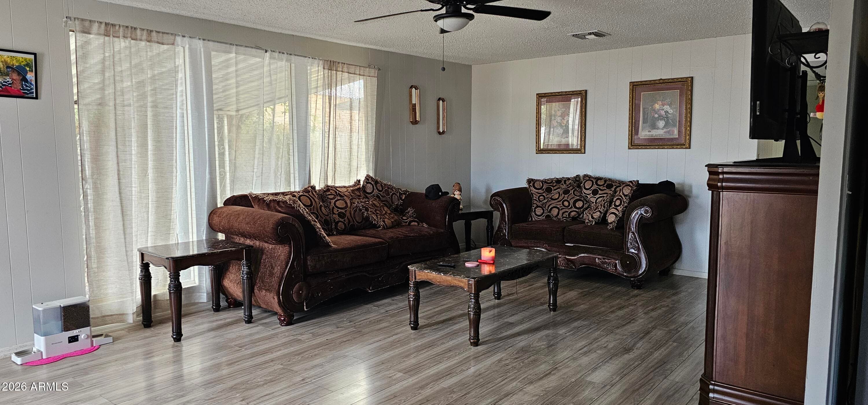 2725 E Bramble Avenue — photo 5
