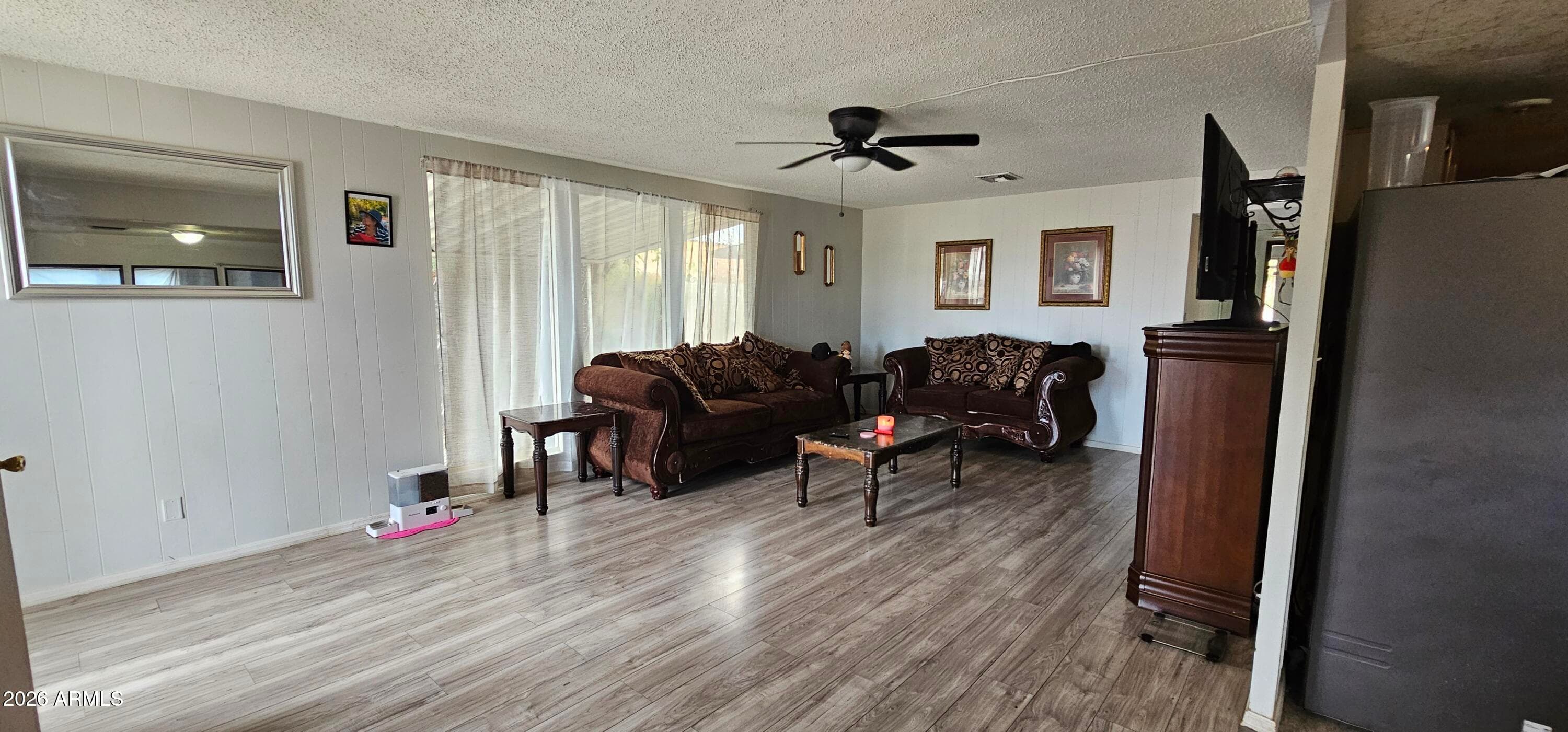 2725 E Bramble Avenue — photo 7