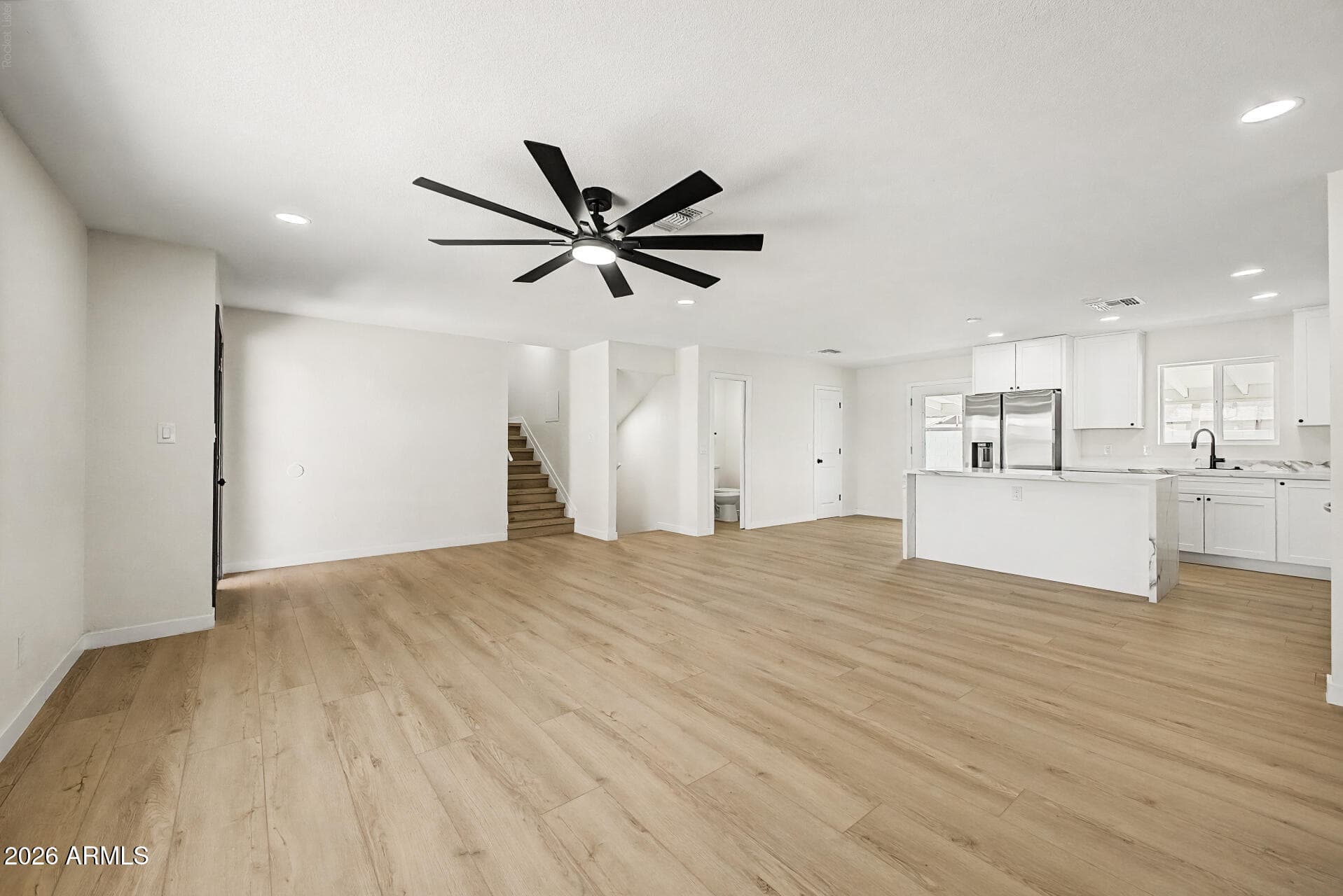 4529 W Berridge Lane — photo 5