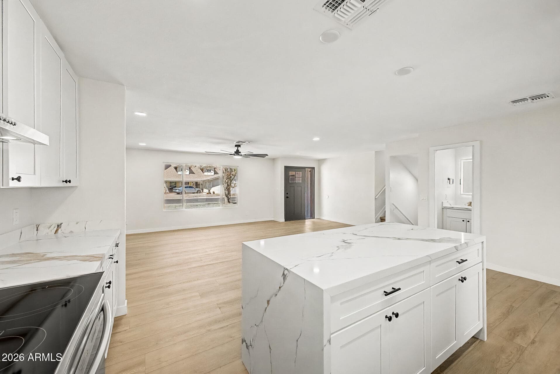 4529 W Berridge Lane — photo 7