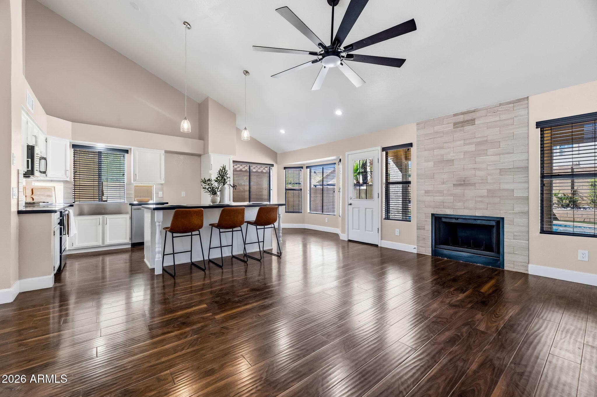 1210 E Amberwood Drive — photo 7