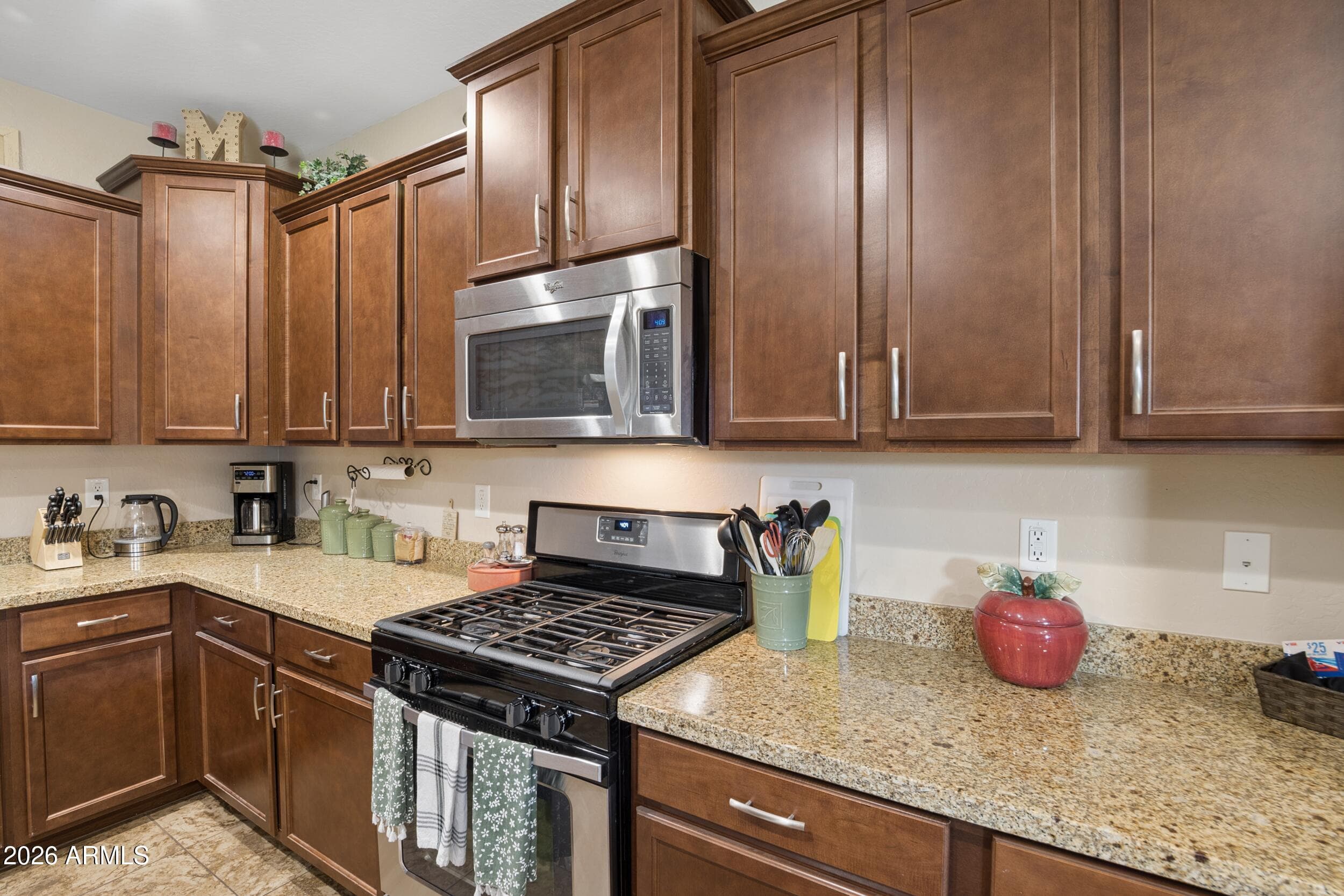 18049 W Ivy Lane — photo 8