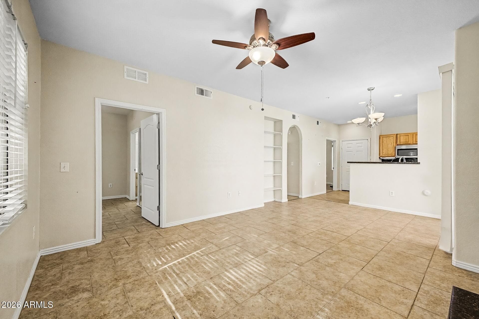 2929 W Yorkshire Drive 1120 — photo 5