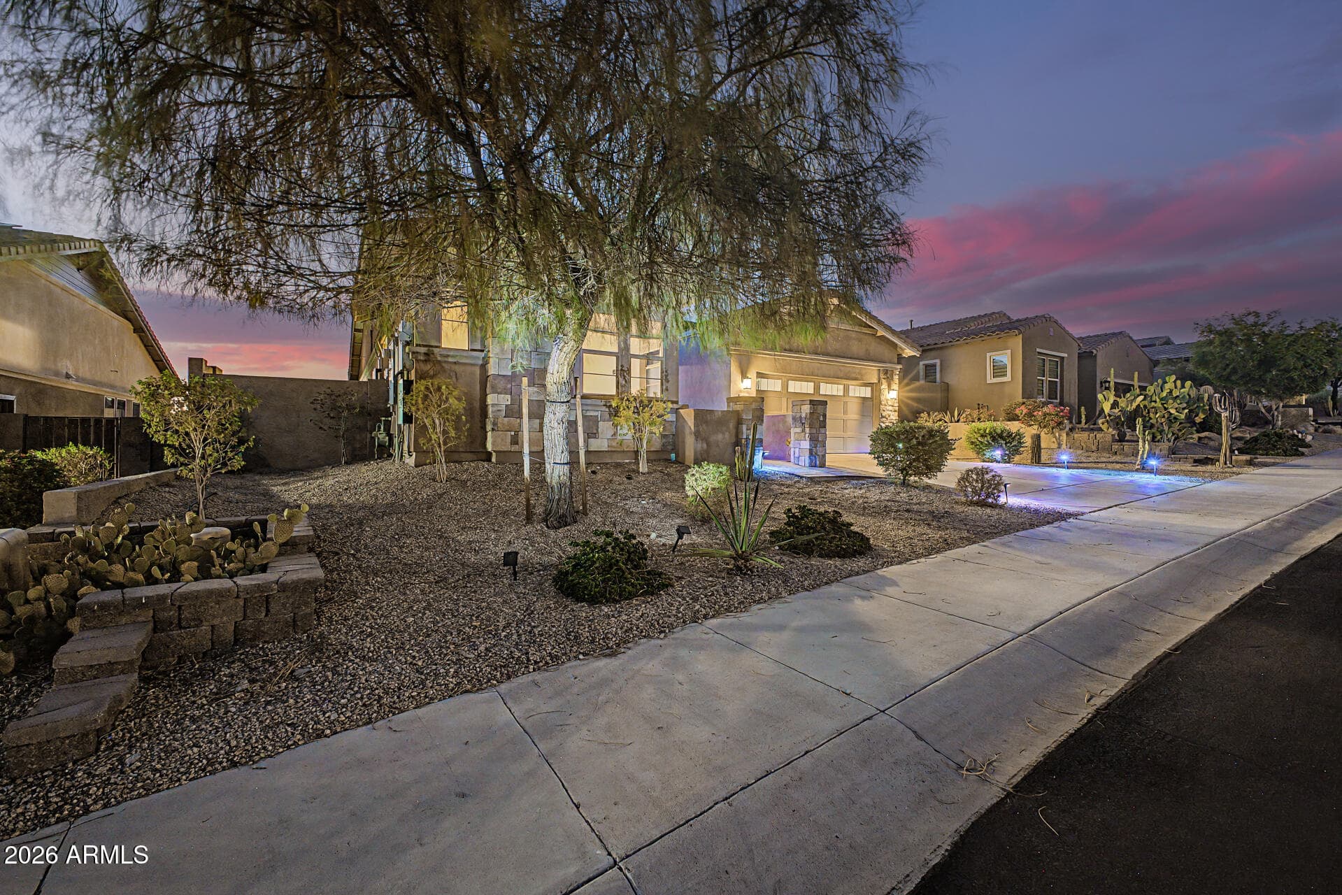 12032 S 186th Drive — photo 6