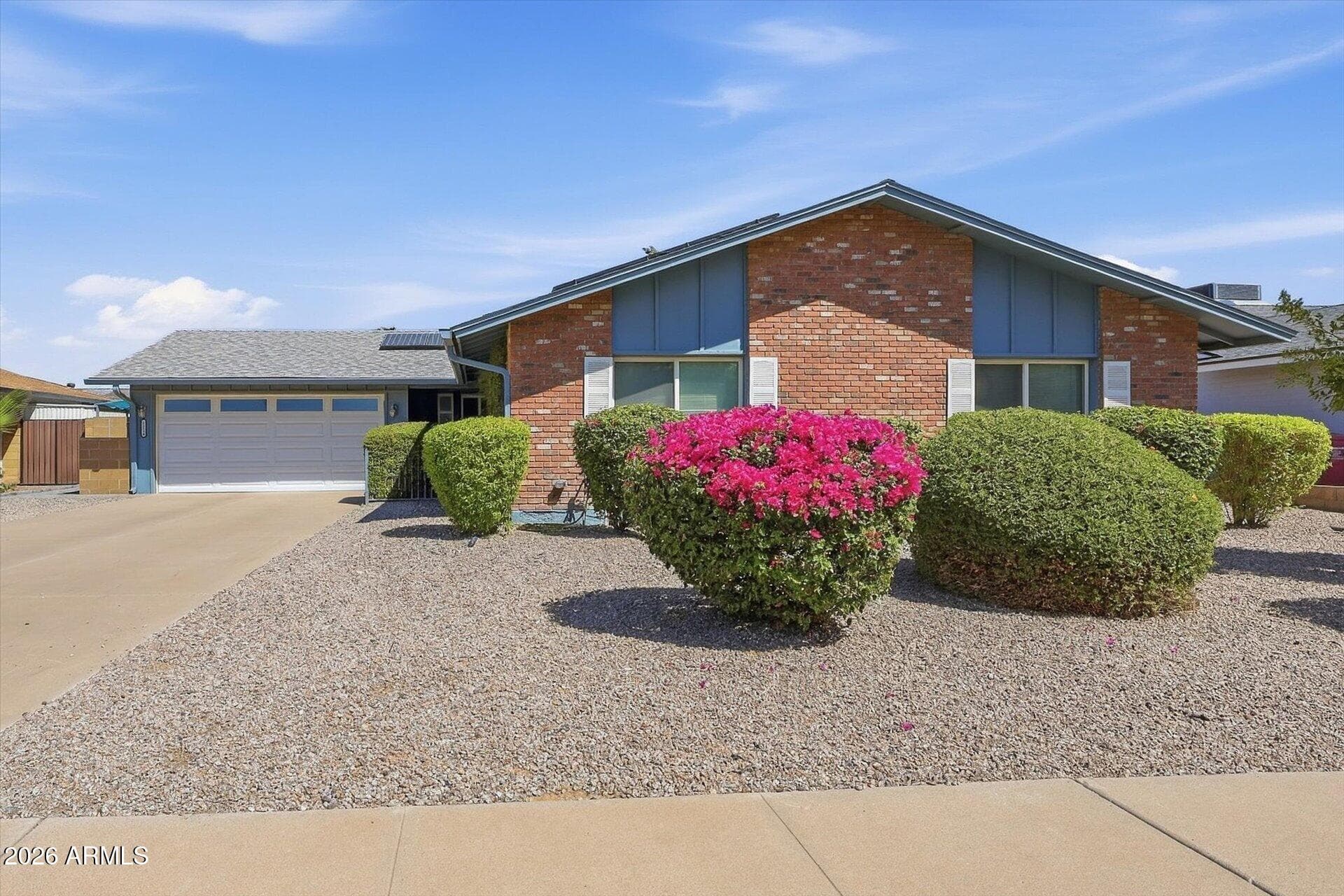 8214 E Buena Terra Way — photo 3