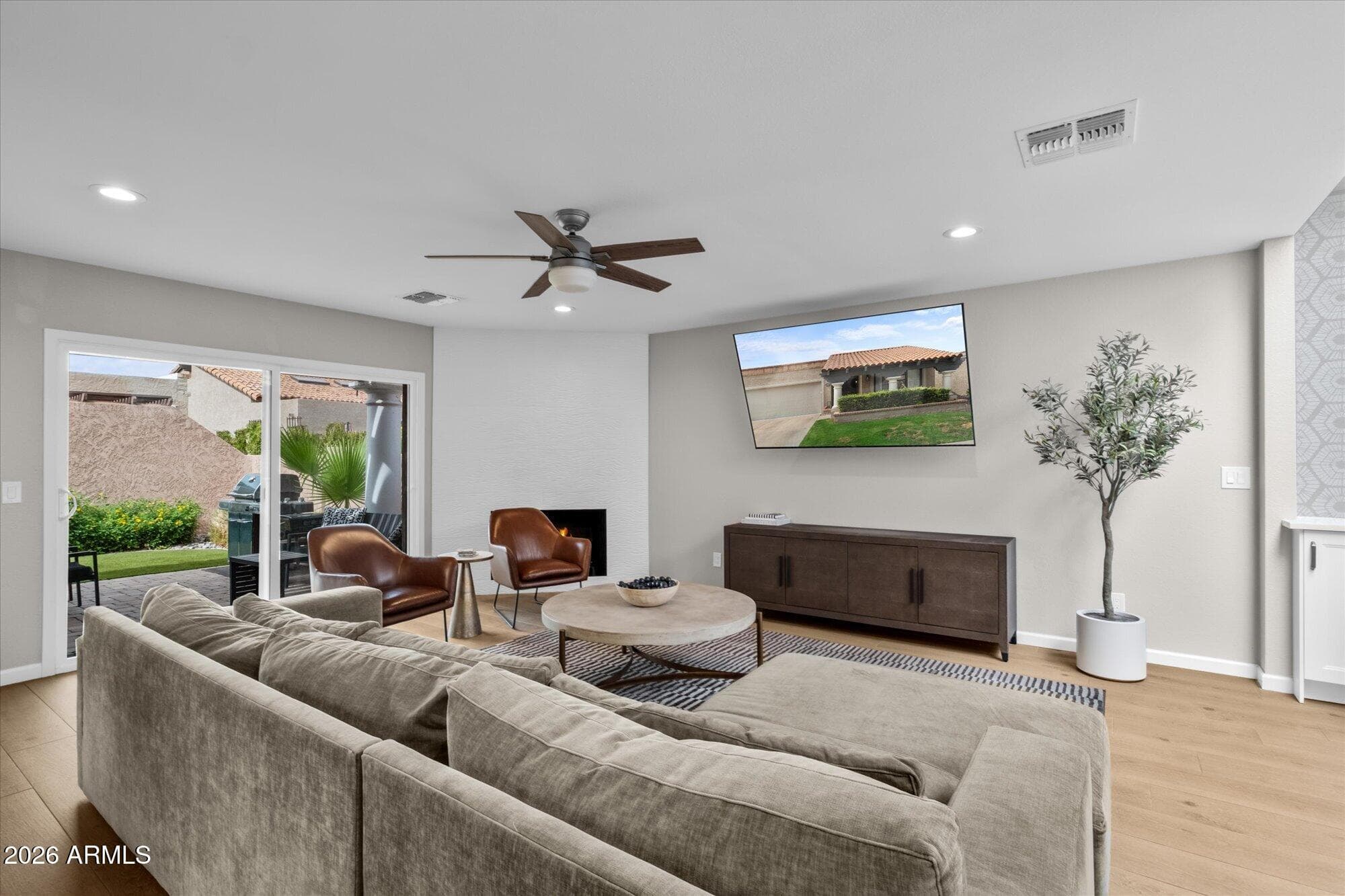 8023 E Via Del Desierto — photo 3