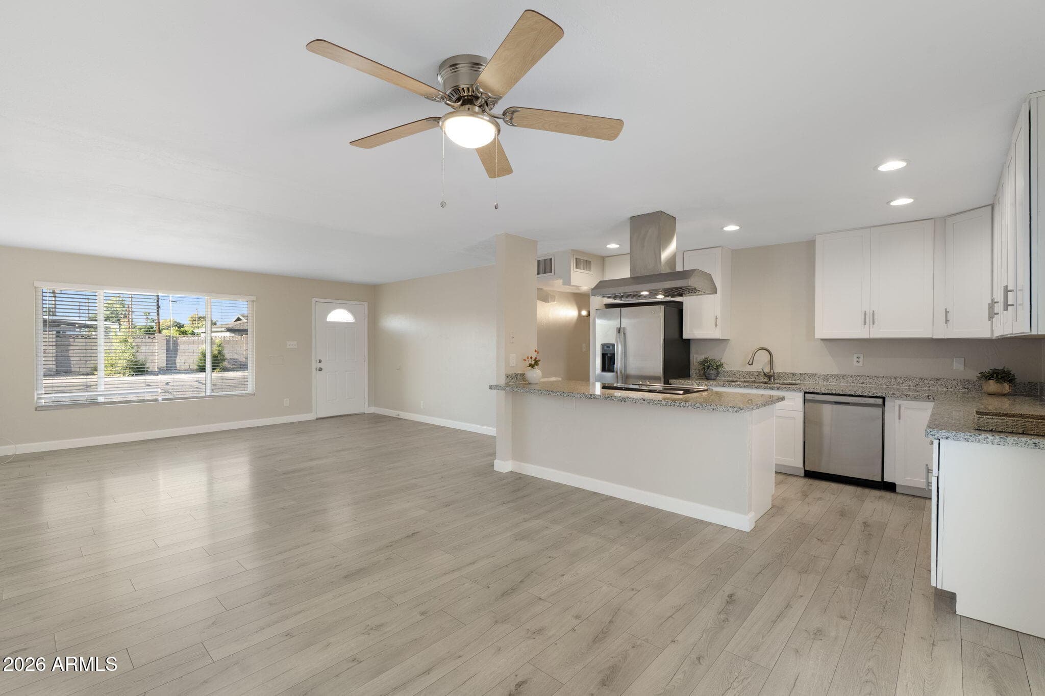 8513 E Mariposa Drive — photo 2