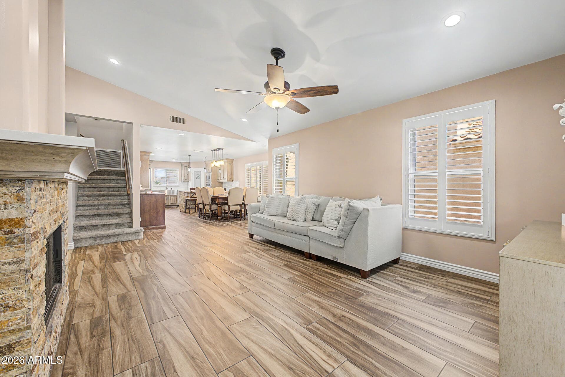 2919 E Woodland Drive — photo 8