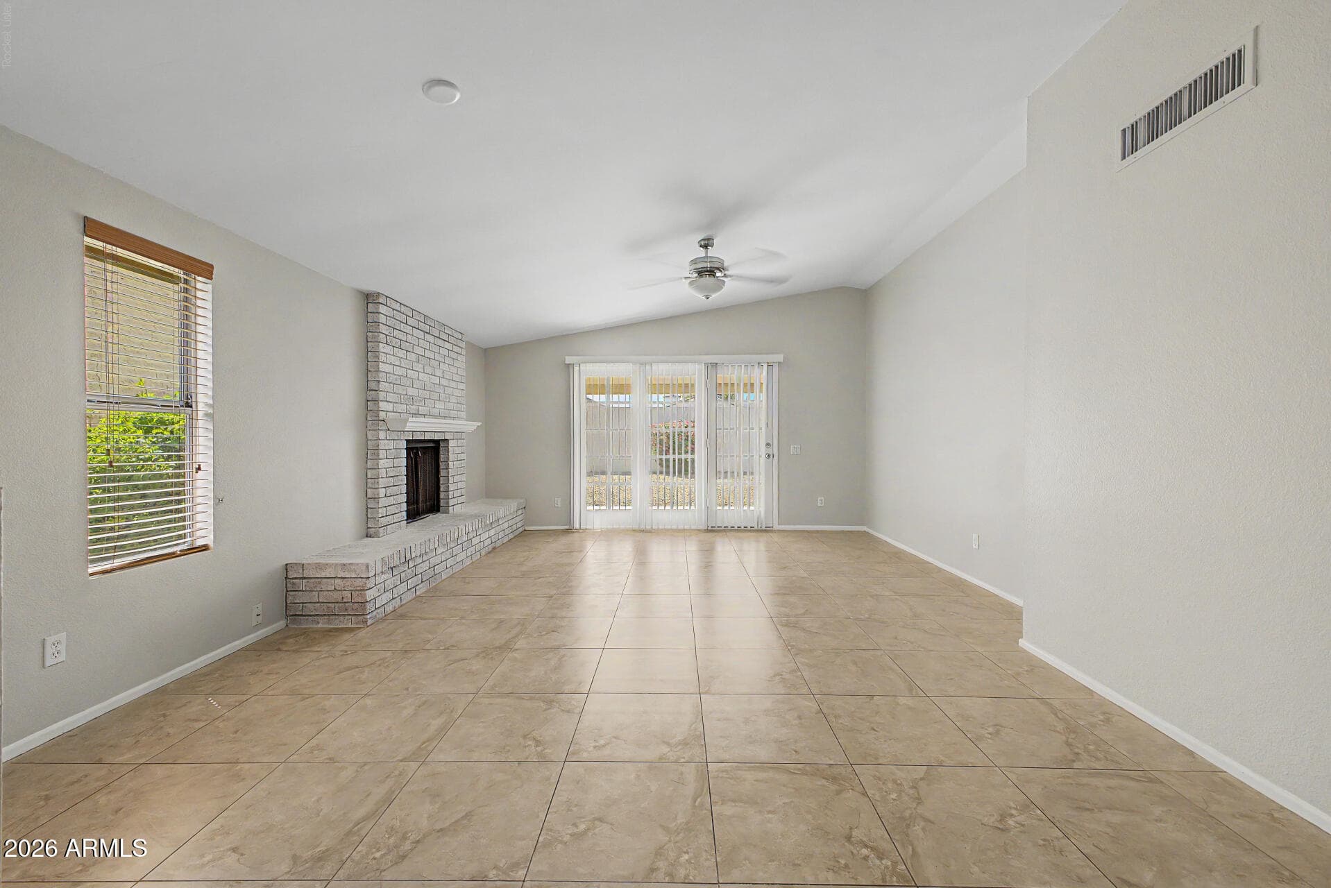 2142 N Apollo Court — photo 5