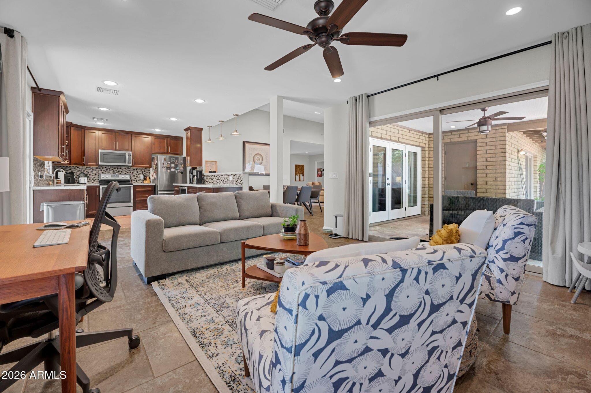 1110 E Orangewood Avenue, Phoenix, Arizona