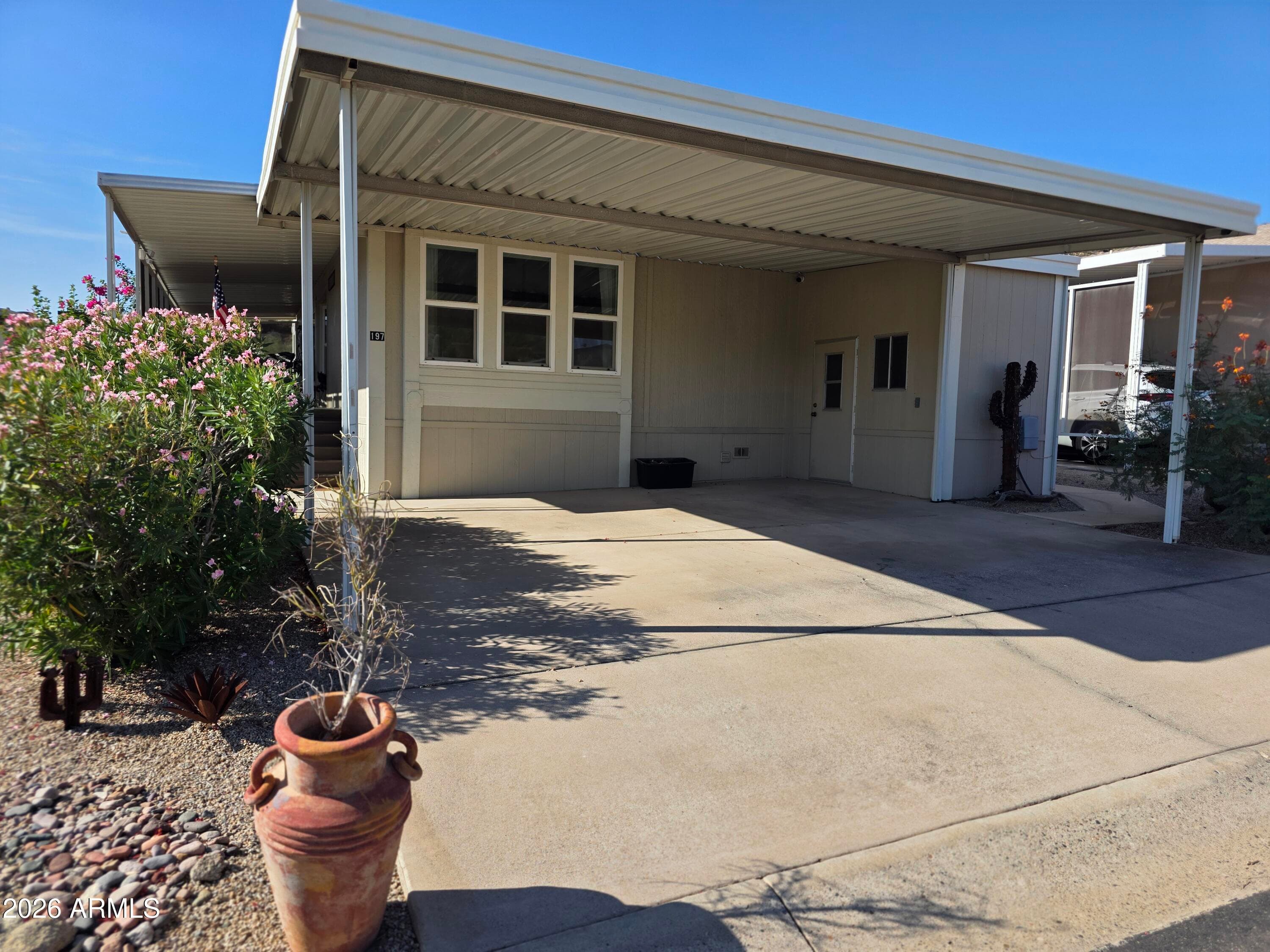 2233 E Behrend Drive 197 — photo 3