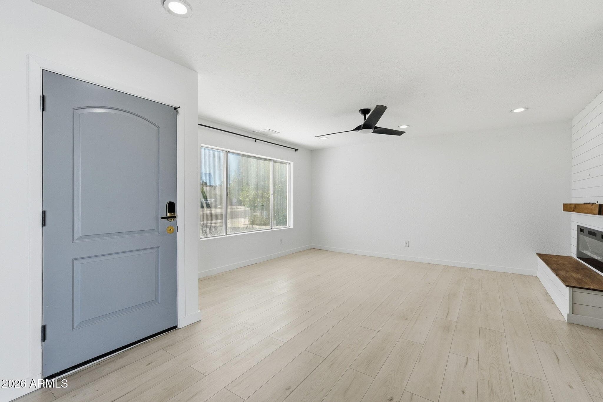 917 N Roosevelt Circle — photo 5