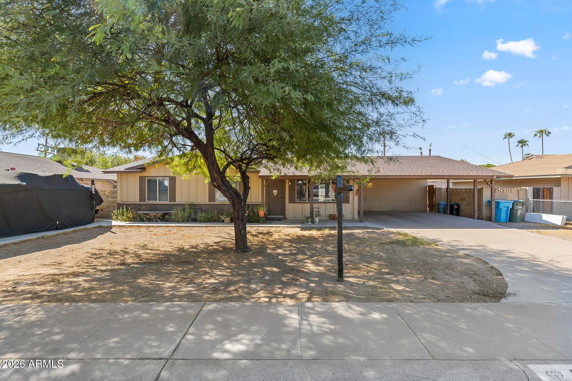 2321 W Rose Lane, Phoenix, Arizona