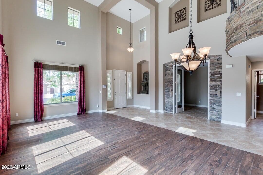 2725 E Grand Canyon Drive — photo 6