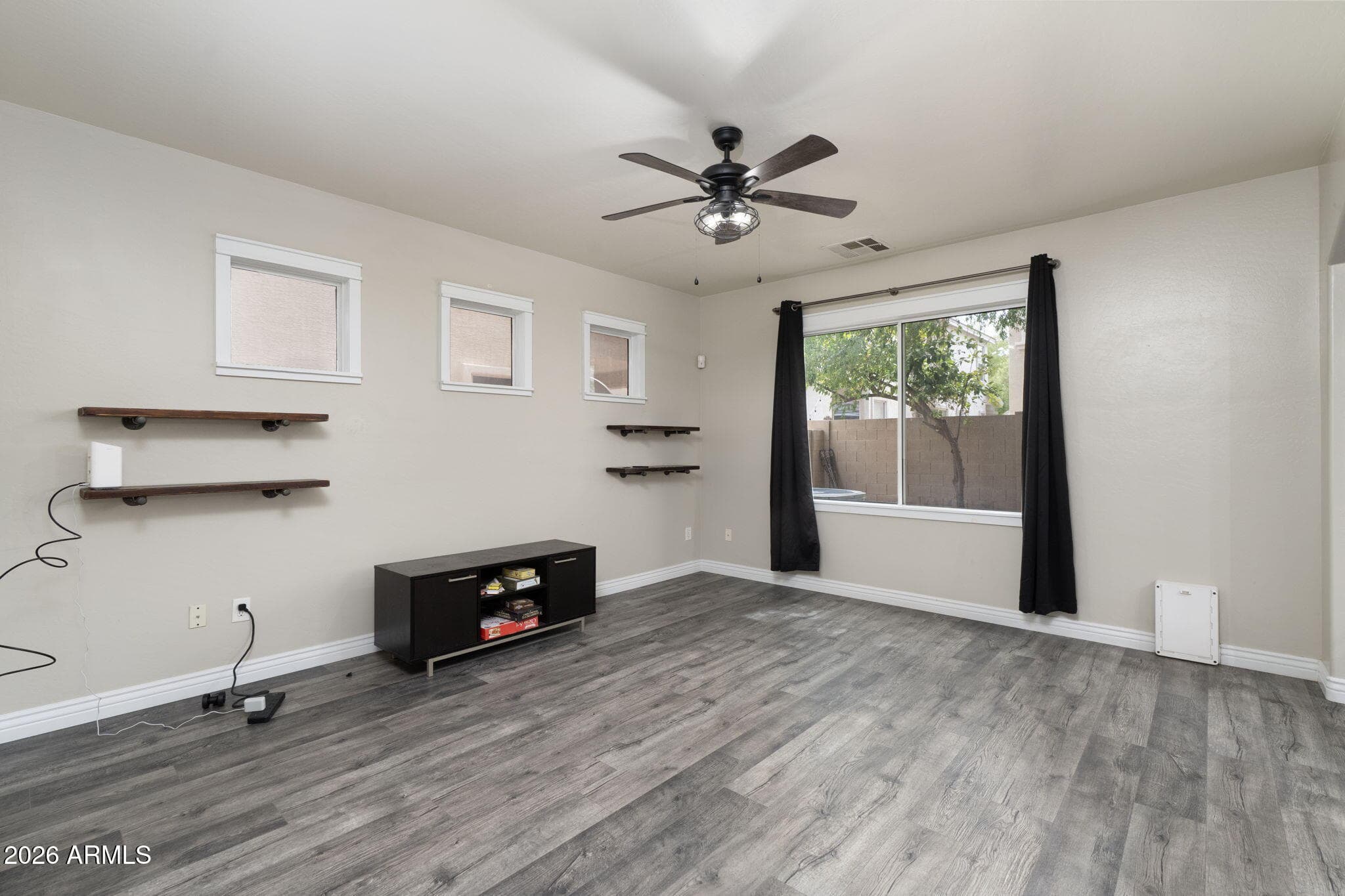 4139 E Windsor Drive — photo 7