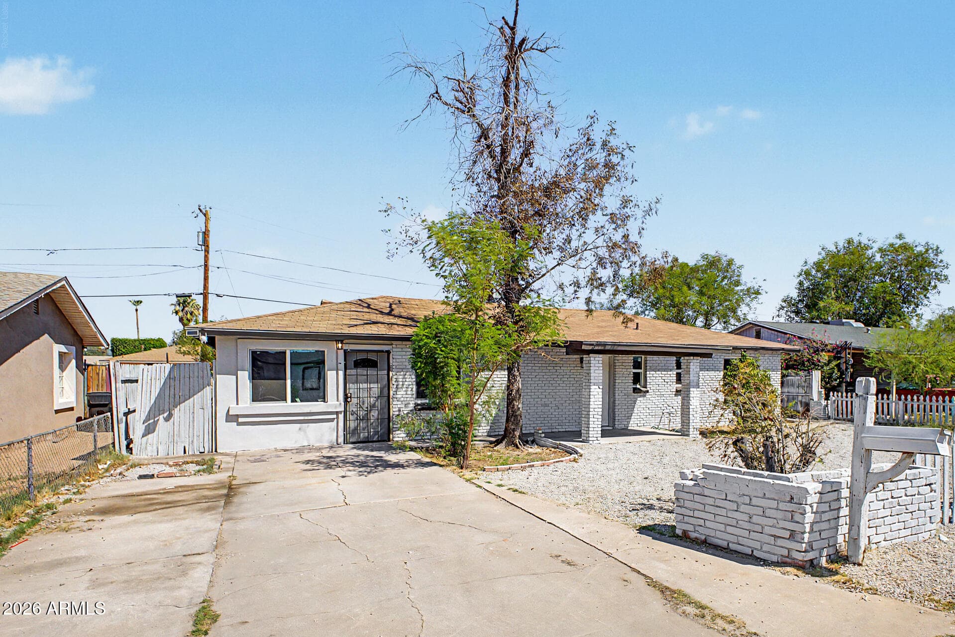 3406 W Glenrosa Avenue — photo 4