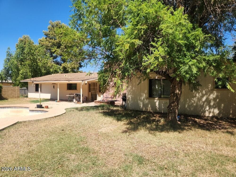 853 W Stanford Avenue — photo 4