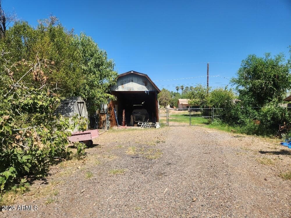 853 W Stanford Avenue — photo 8