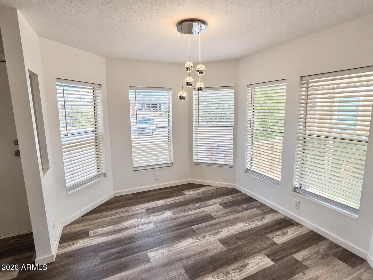 2292 N Ironwood Drive 06 — photo 5