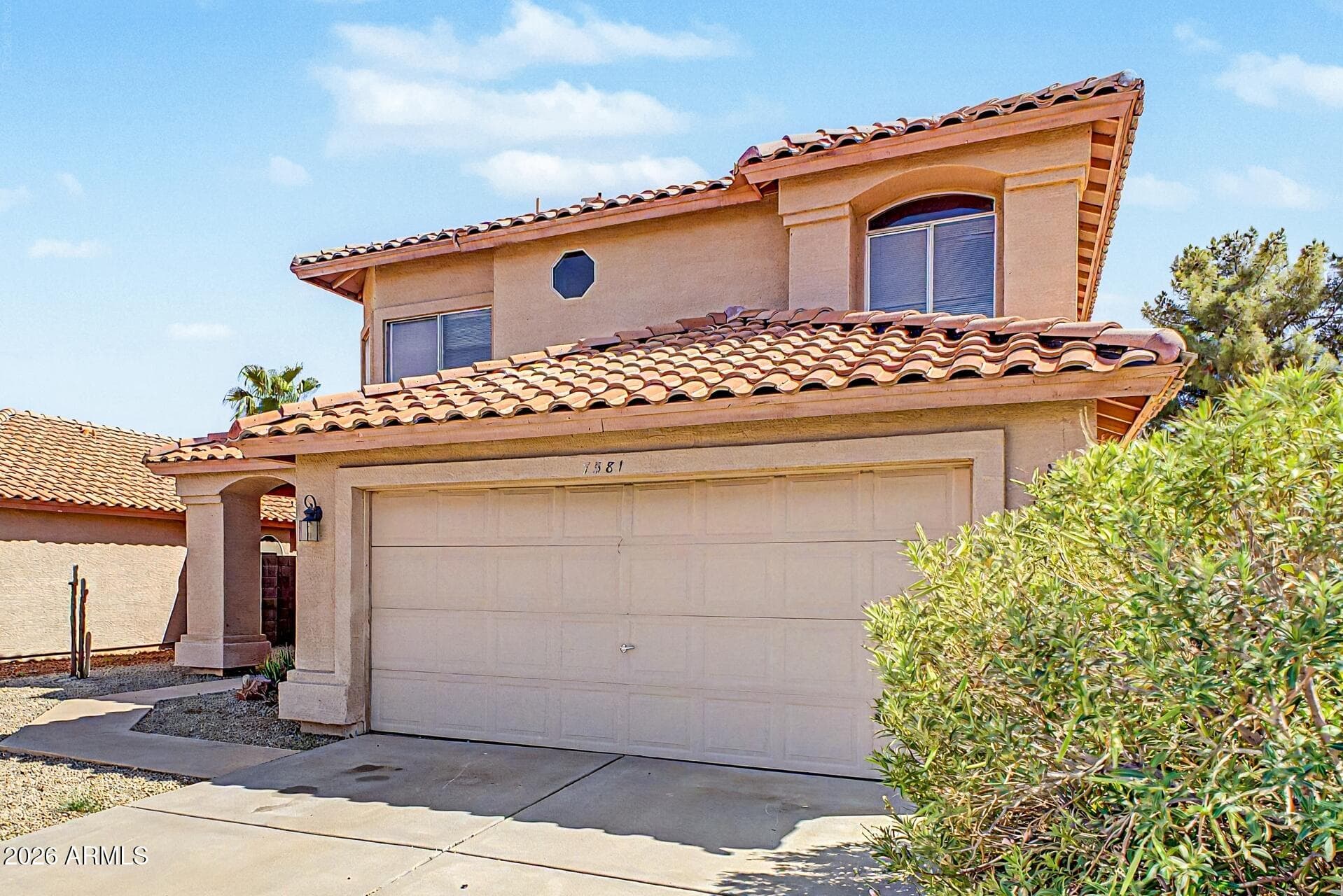 7581 W Kerry Lane — photo 4