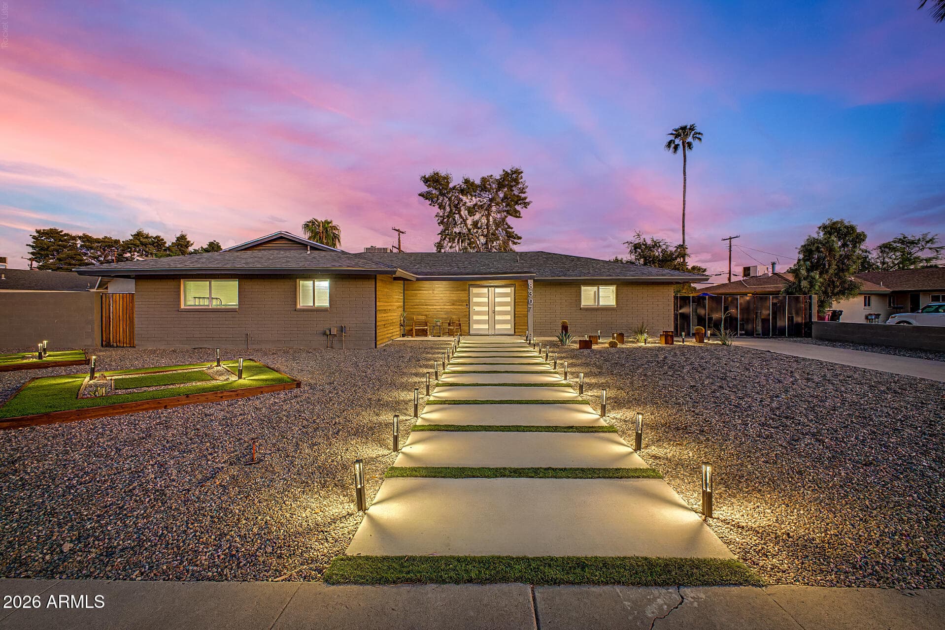 8307 E Rancho Vista Drive — photo 2