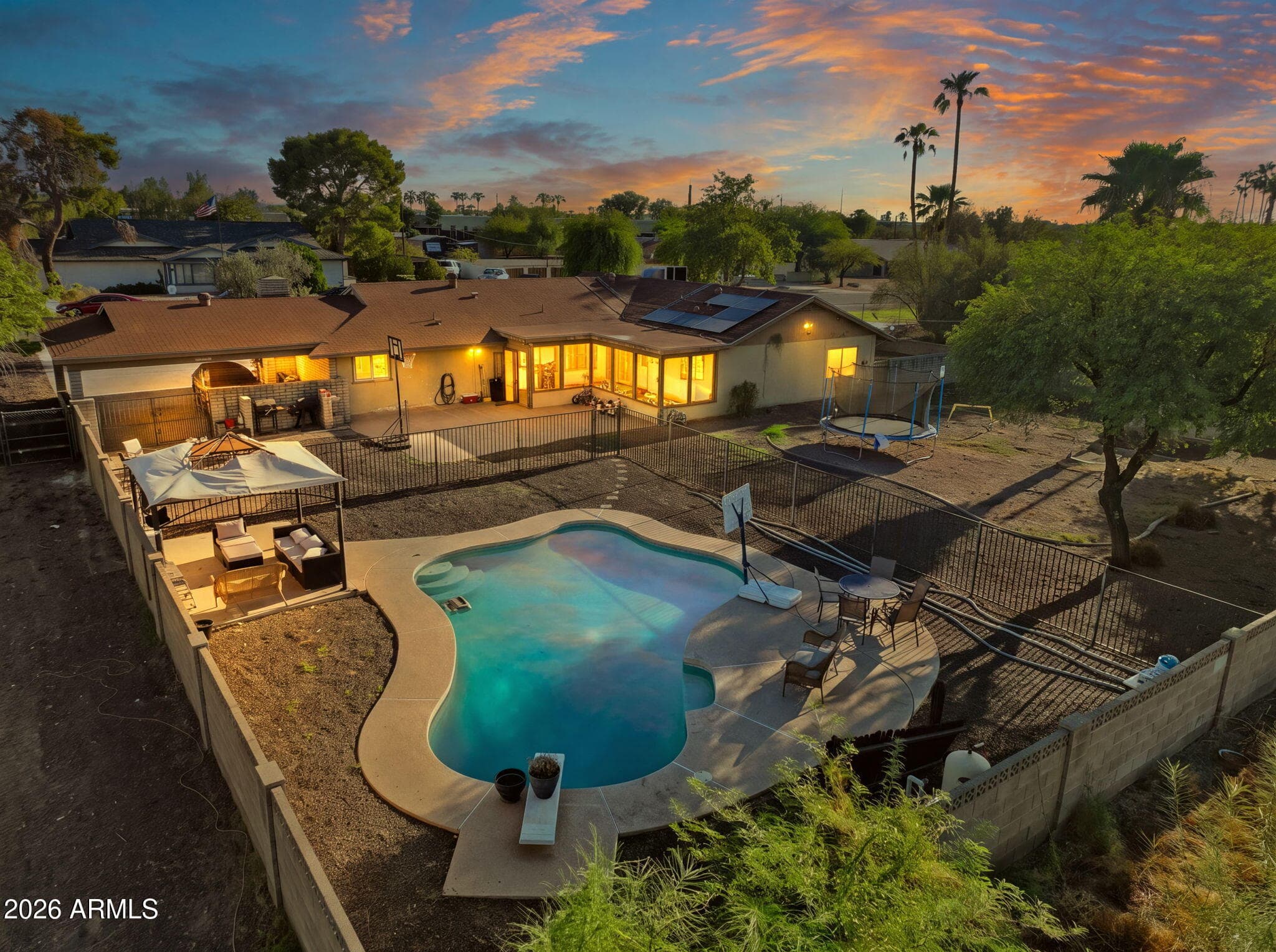 7330 W Angela Drive — photo 2