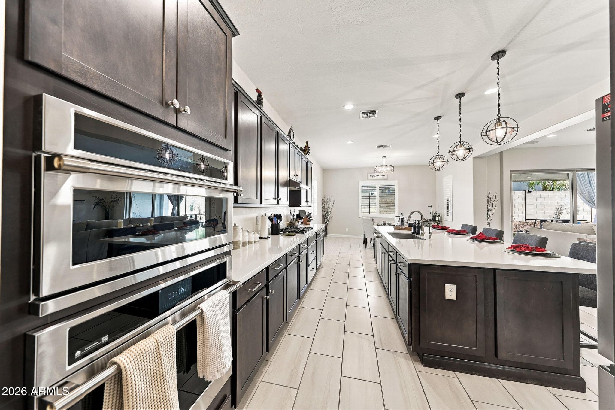 14054 W Desert Hollow Drive — photo 8