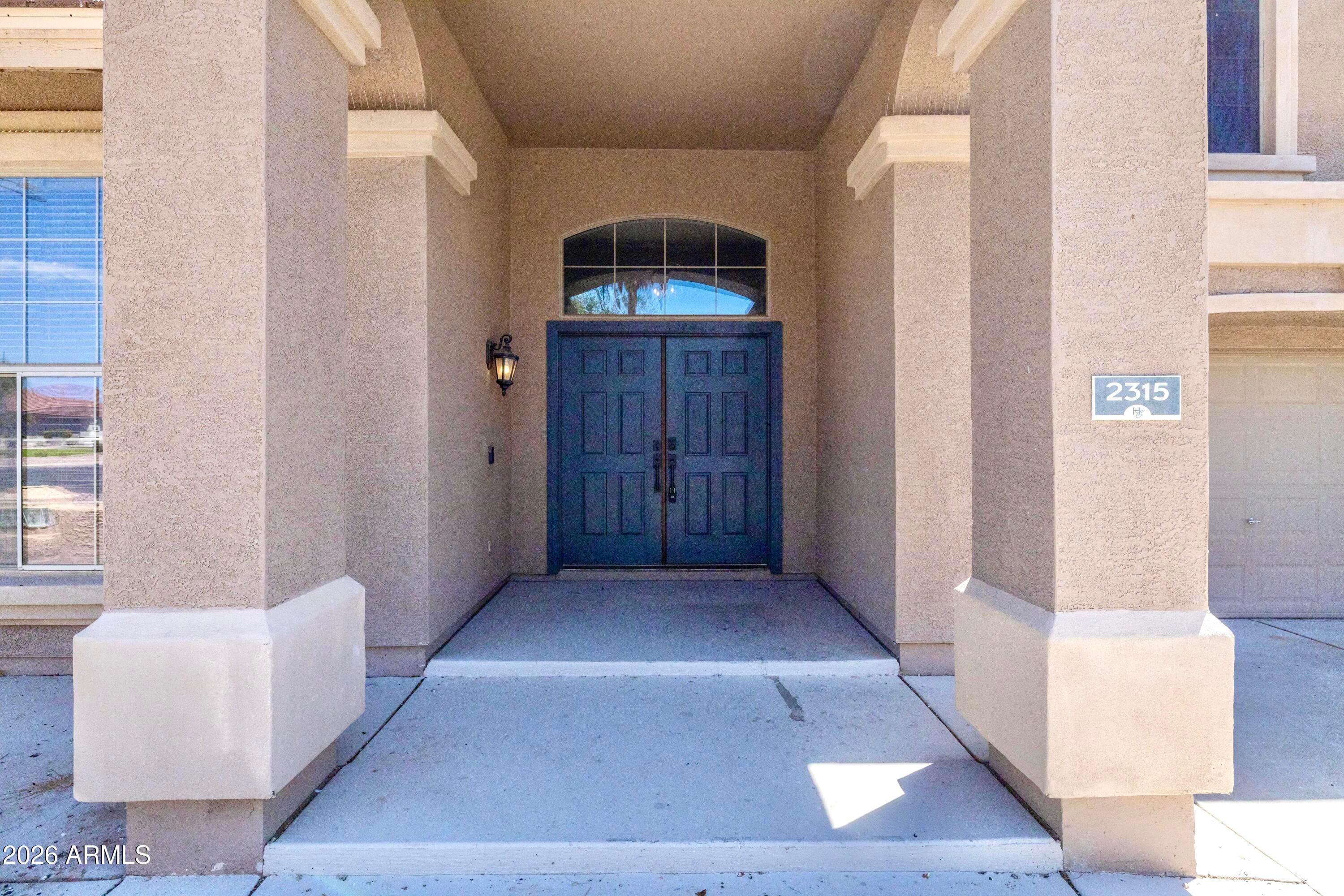 2315 N Avoca Street N — photo 4