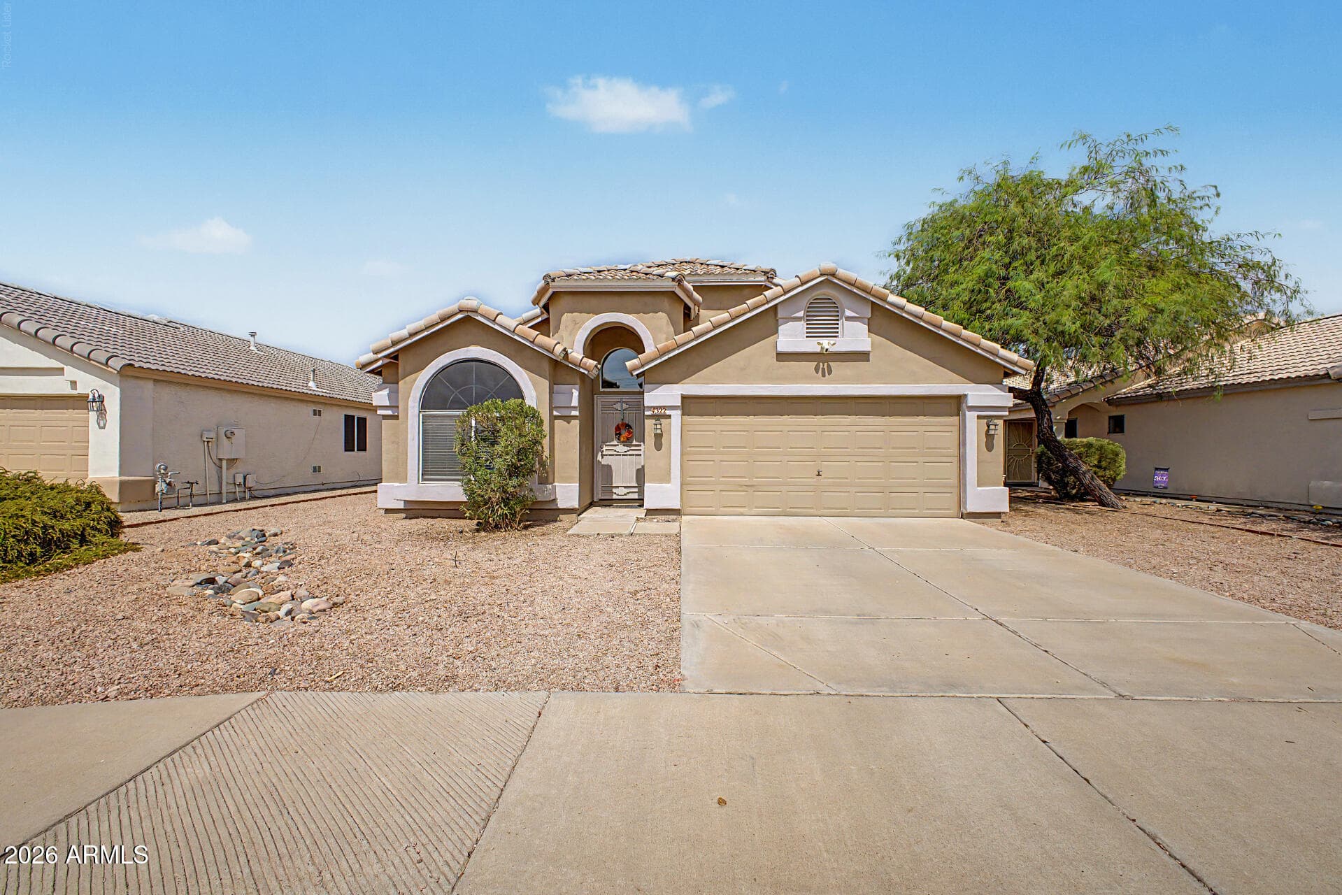 4322 E Bramble Circle — photo 2