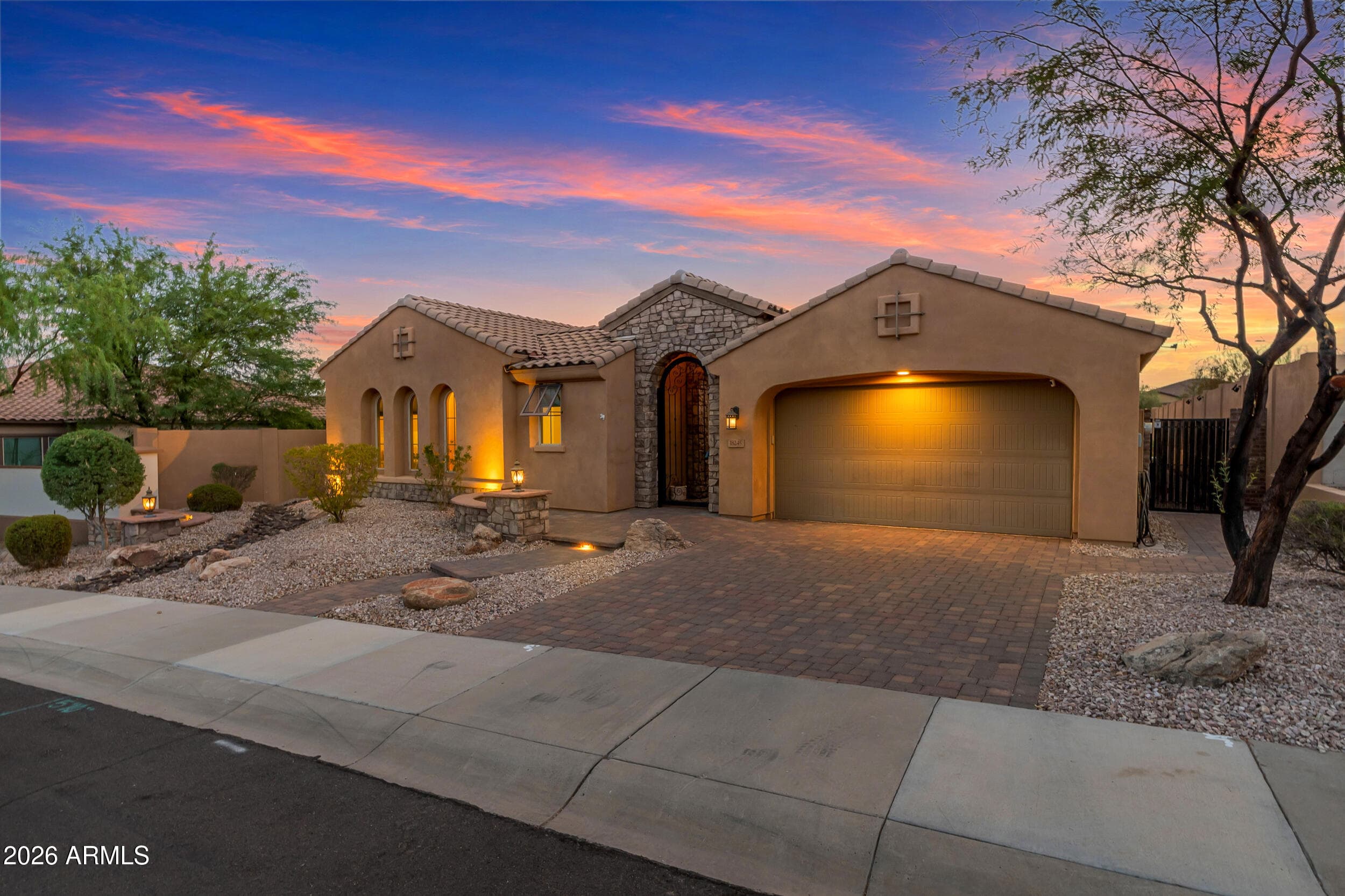 18245 W Thistle Landing Drive