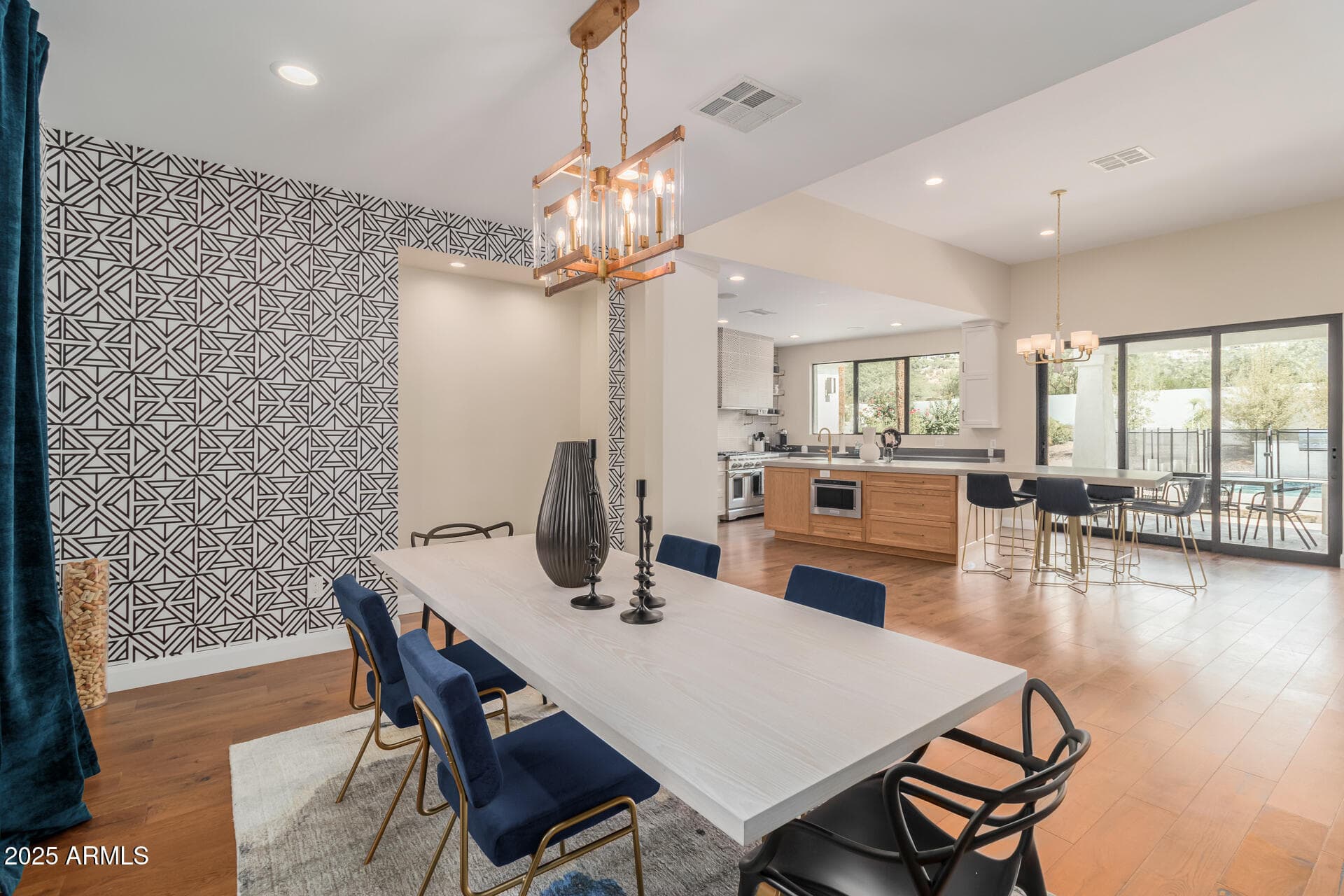 4601 N Royal View Drive — photo 7