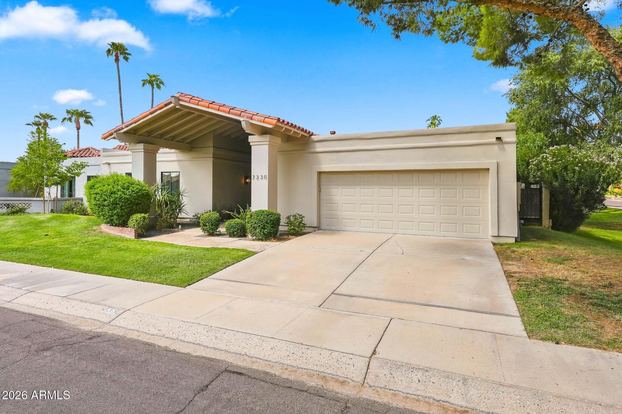 7330 E Las Palmaritas Drive — photo 2