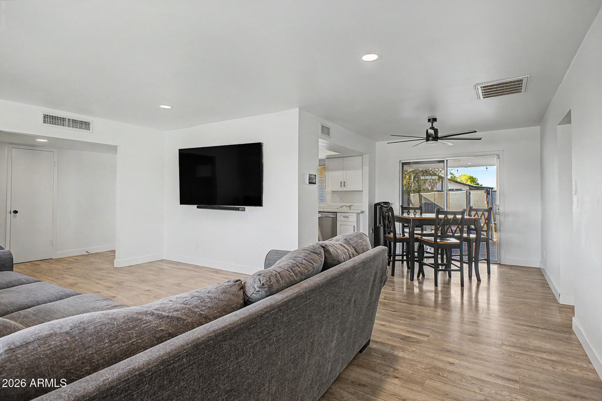 1103 E Watson Drive — photo 5