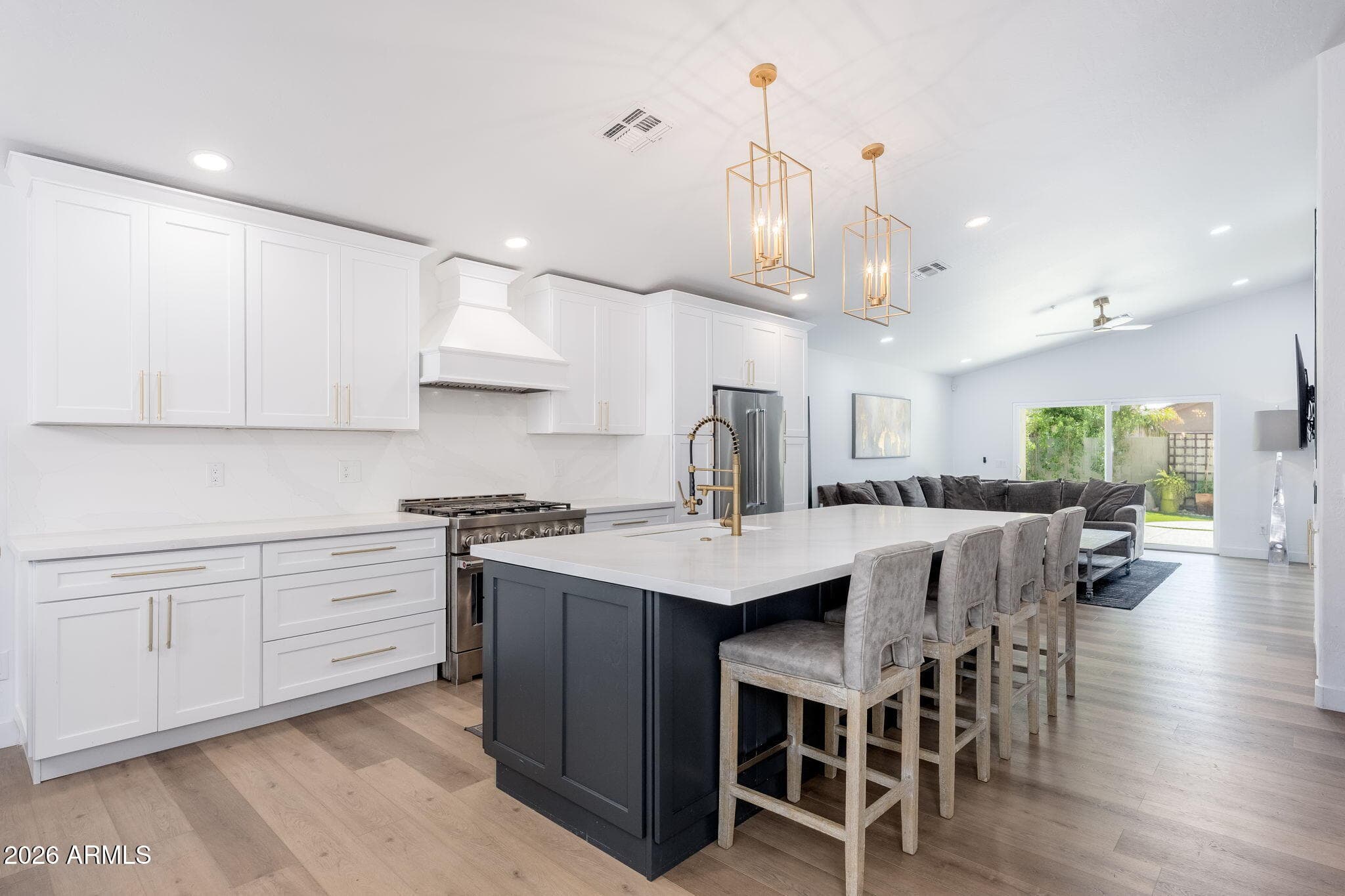 10215 E Hillery Drive — photo 5