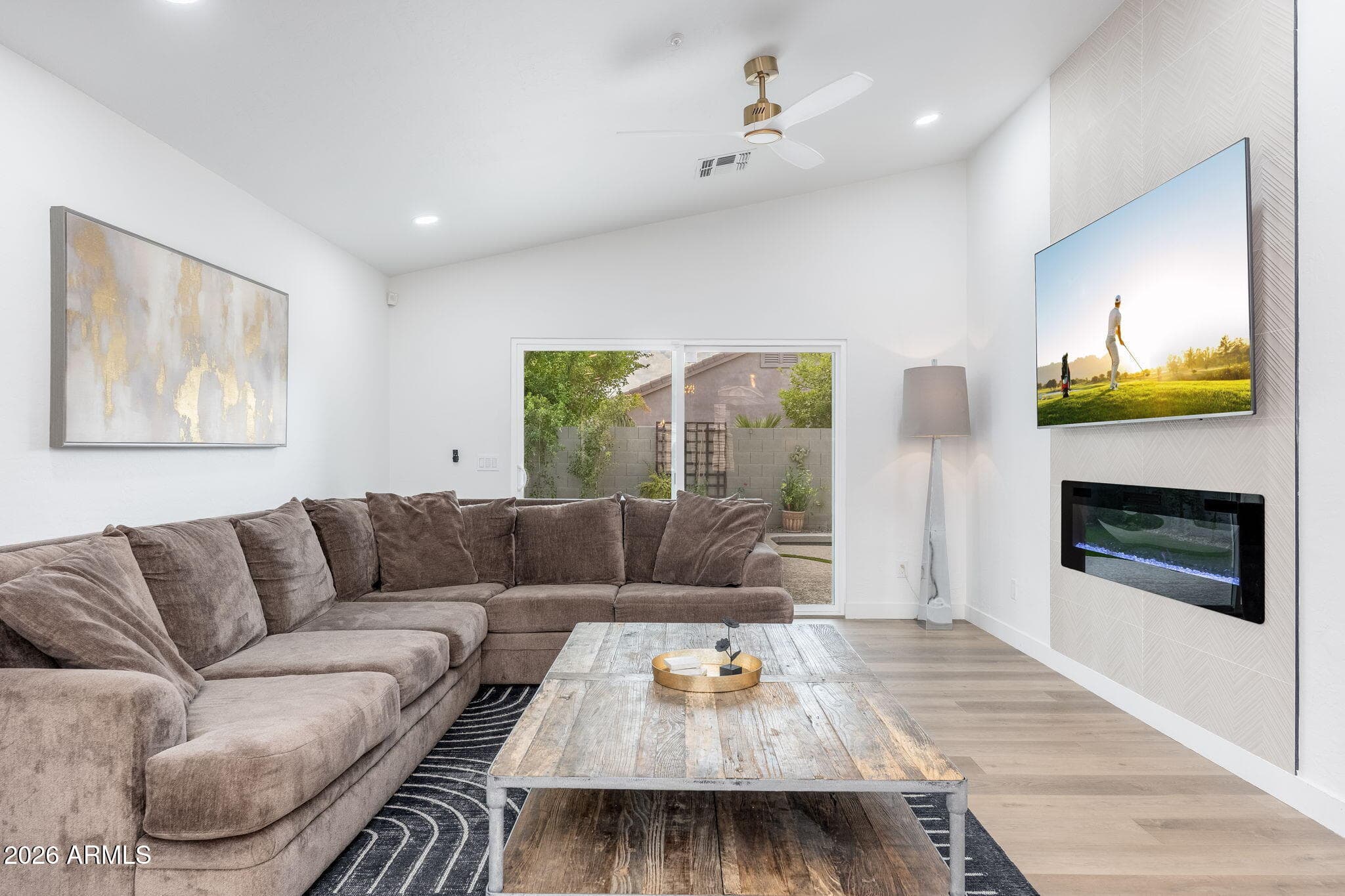 10215 E Hillery Drive — photo 7