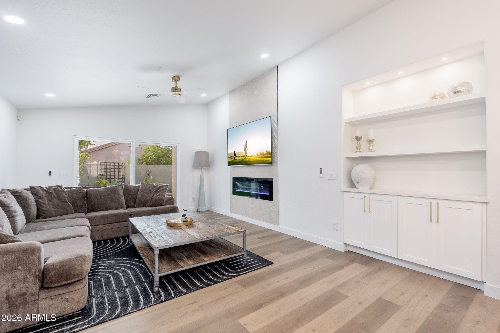 10215 E Hillery Drive — photo 8