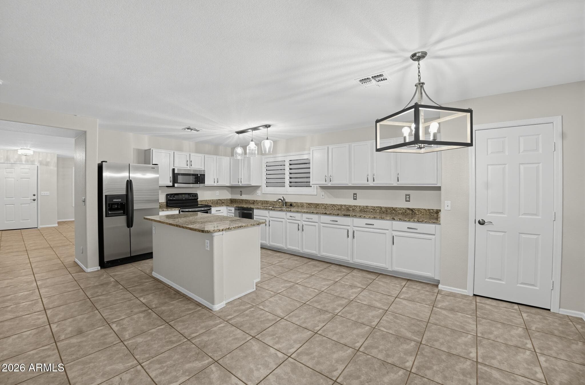 1704 W Wildwood Drive — photo 7